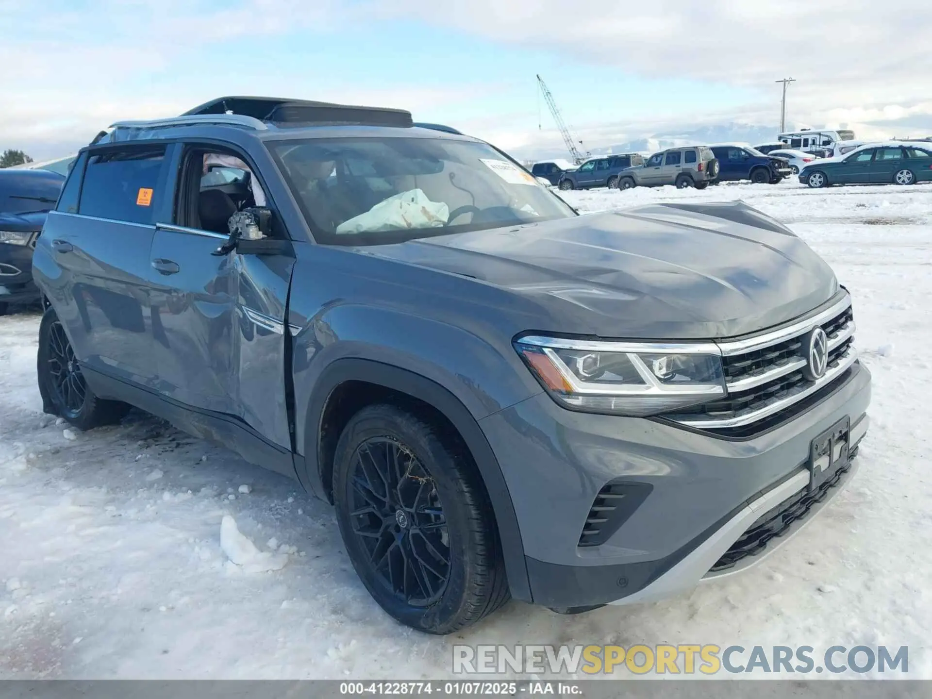 1 Фотография поврежденного автомобиля 1V2KE2CA2NC204202 VOLKSWAGEN ATLAS CROSS SPORT 2022