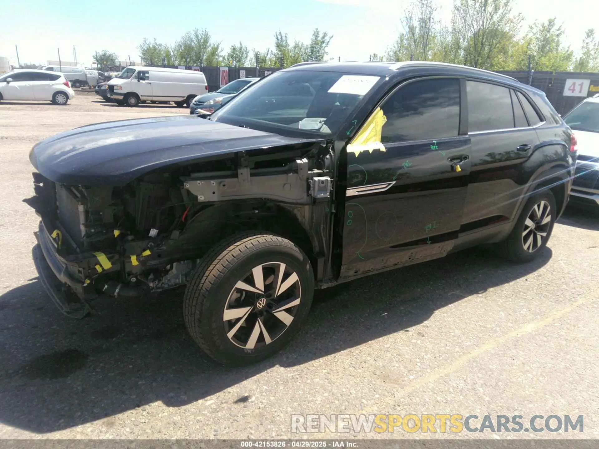 15 Photograph of a damaged car 1V2LC2CA6NC224124 VOLKSWAGEN ATLAS CROSS SPORT 2022