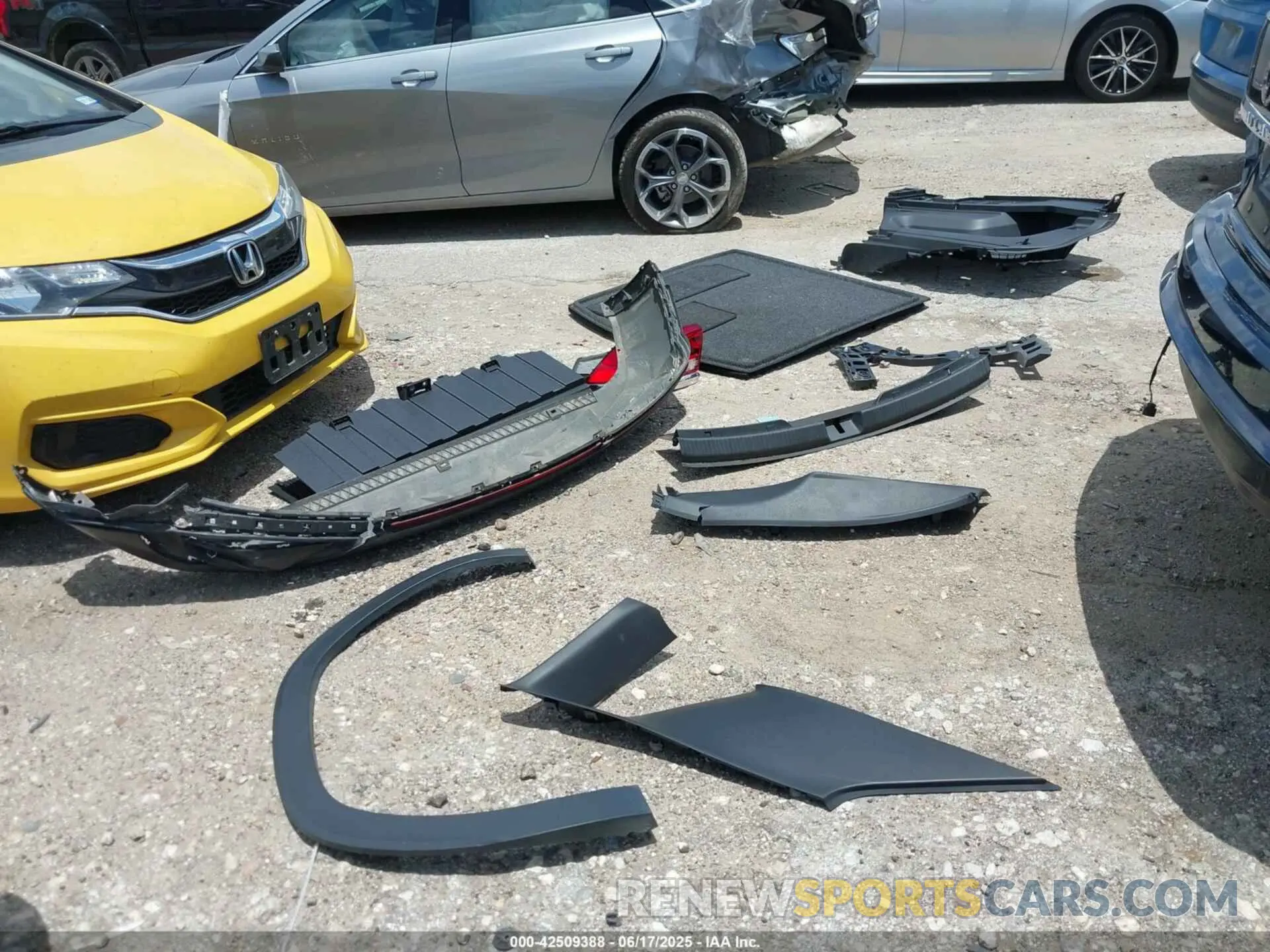 12 Фотография поврежденного автомобиля 1V2DC2CA6PC202678 VOLKSWAGEN ATLAS CROSS SPORT 2023