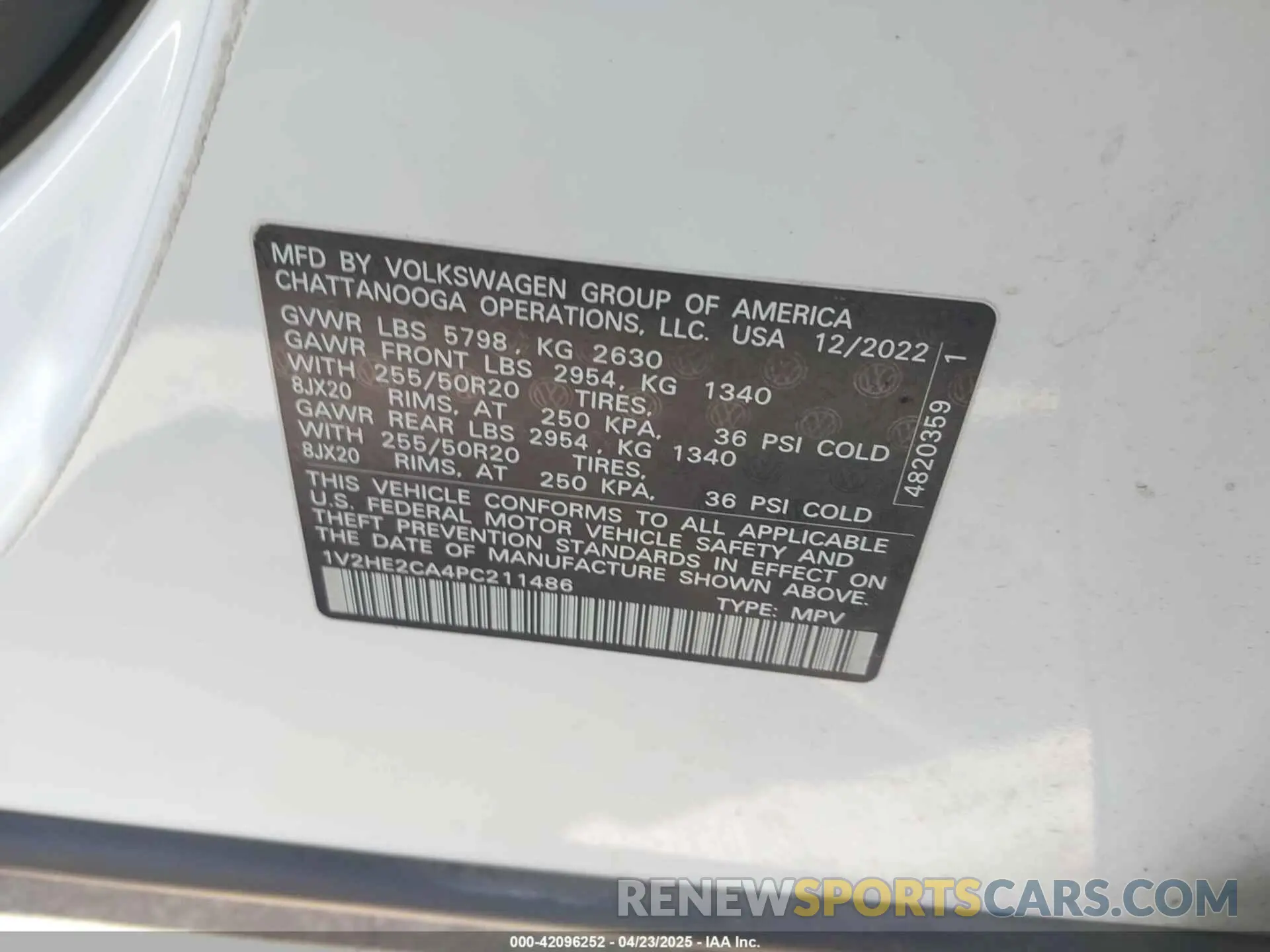 9 Photograph of a damaged car 1V2HE2CA4PC211486 VOLKSWAGEN ATLAS CROSS SPORT 2023