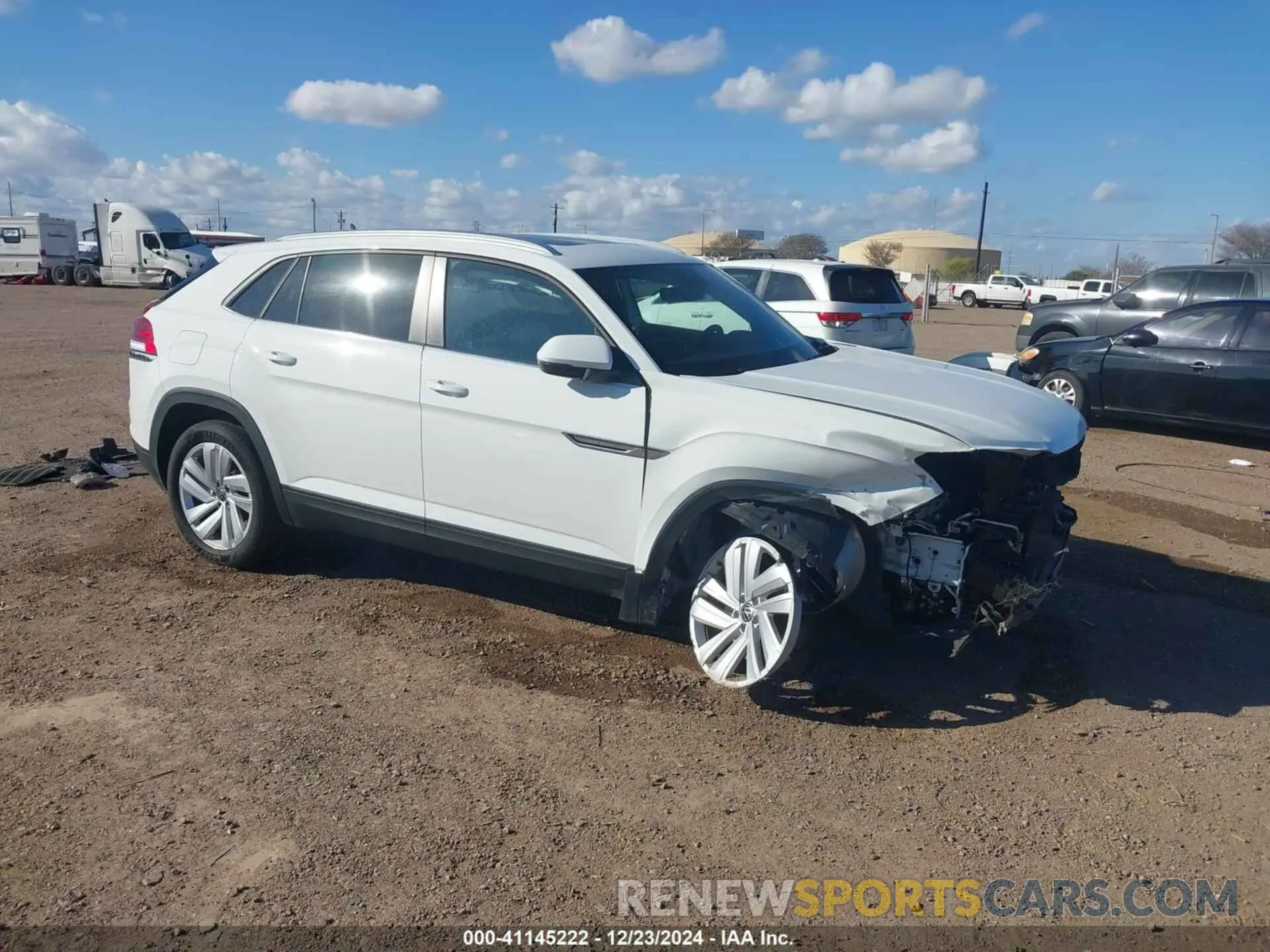 1 Фотография поврежденного автомобиля 1V2JE2CA1PC212645 VOLKSWAGEN ATLAS CROSS SPORT 2023