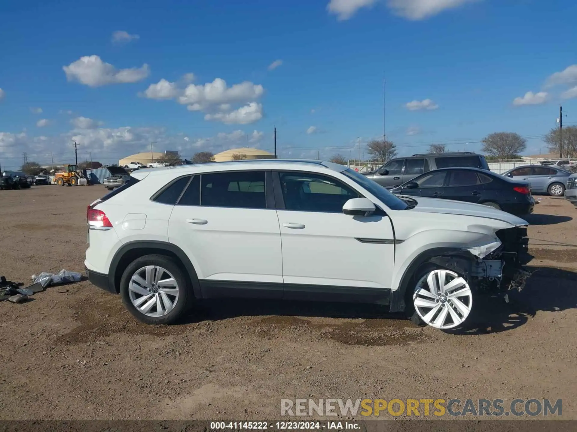 14 Фотография поврежденного автомобиля 1V2JE2CA1PC212645 VOLKSWAGEN ATLAS CROSS SPORT 2023