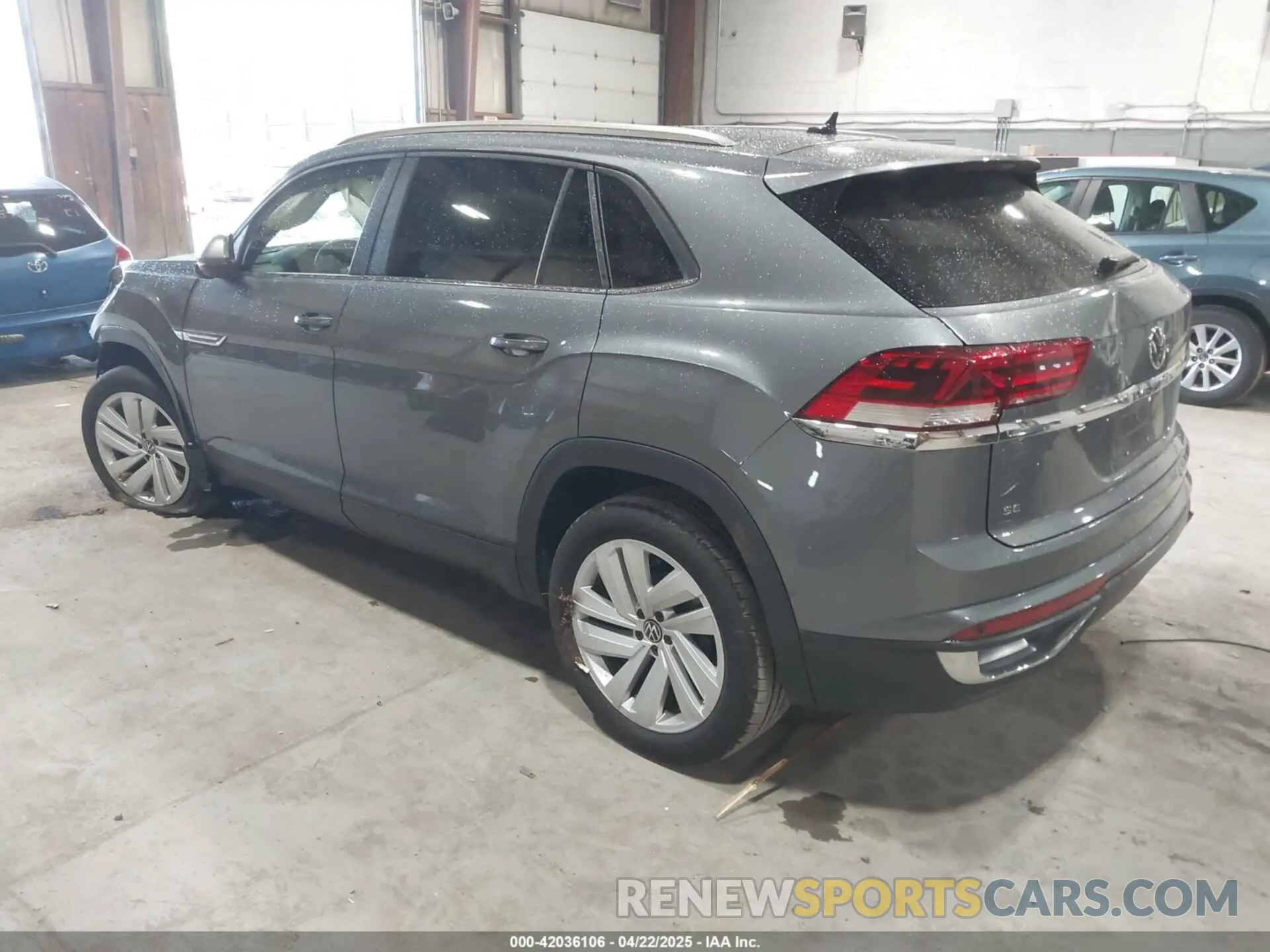 3 Фотография поврежденного автомобиля 1V2KC2CA2PC207030 VOLKSWAGEN ATLAS CROSS SPORT 2023