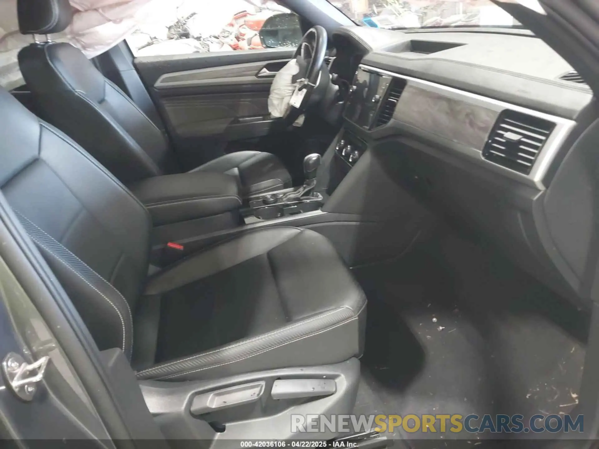 5 Фотография поврежденного автомобиля 1V2KC2CA2PC207030 VOLKSWAGEN ATLAS CROSS SPORT 2023
