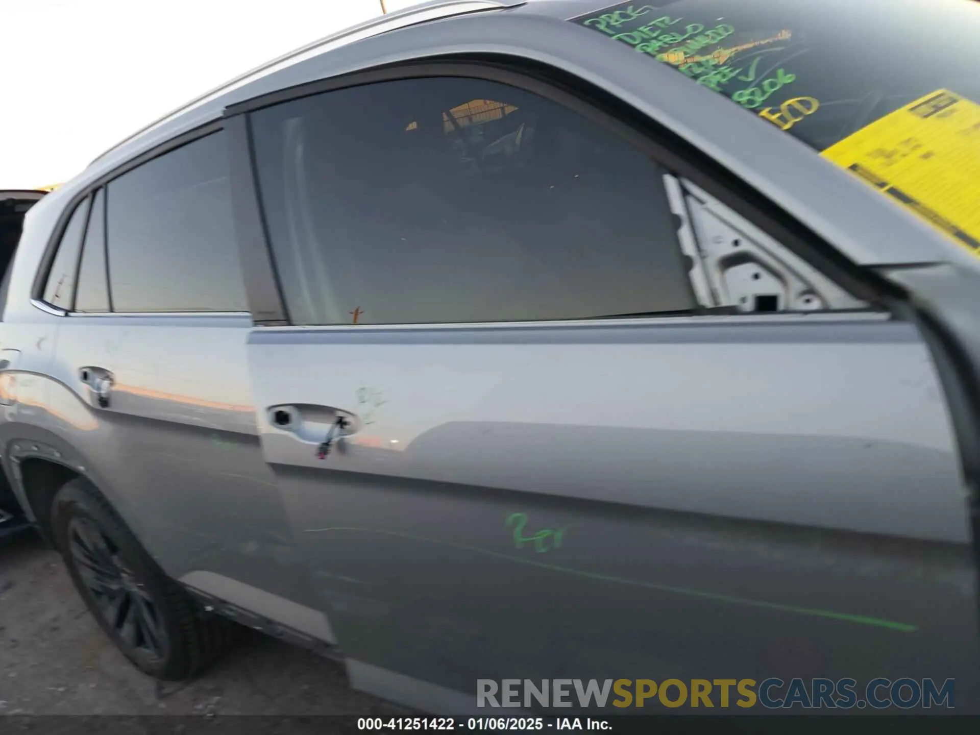 13 Photograph of a damaged car 1V2KE2CA8PC223209 VOLKSWAGEN ATLAS CROSS SPORT 2023