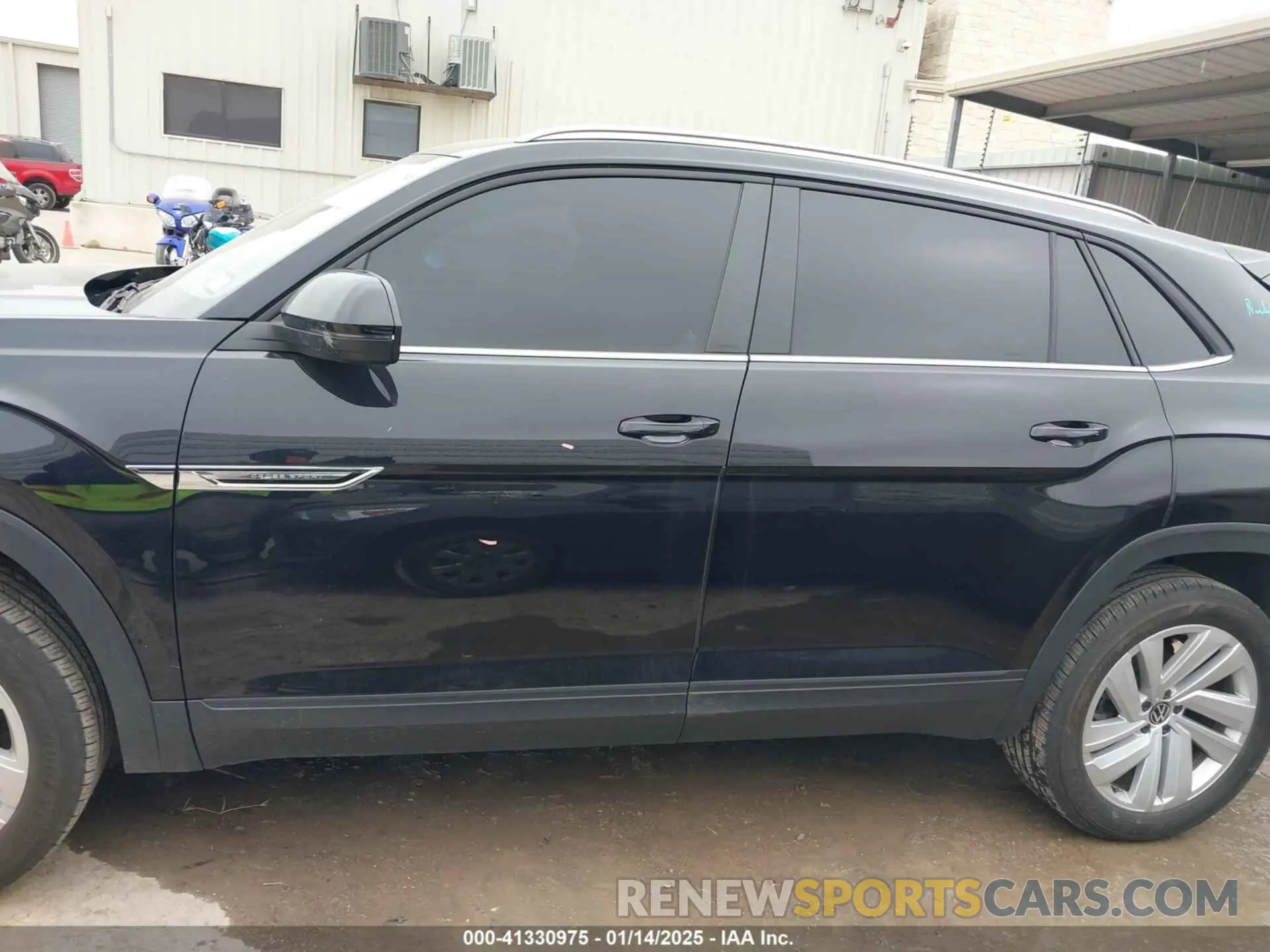 14 Фотография поврежденного автомобиля 1V2KE2CA8PC225834 VOLKSWAGEN ATLAS CROSS SPORT 2023