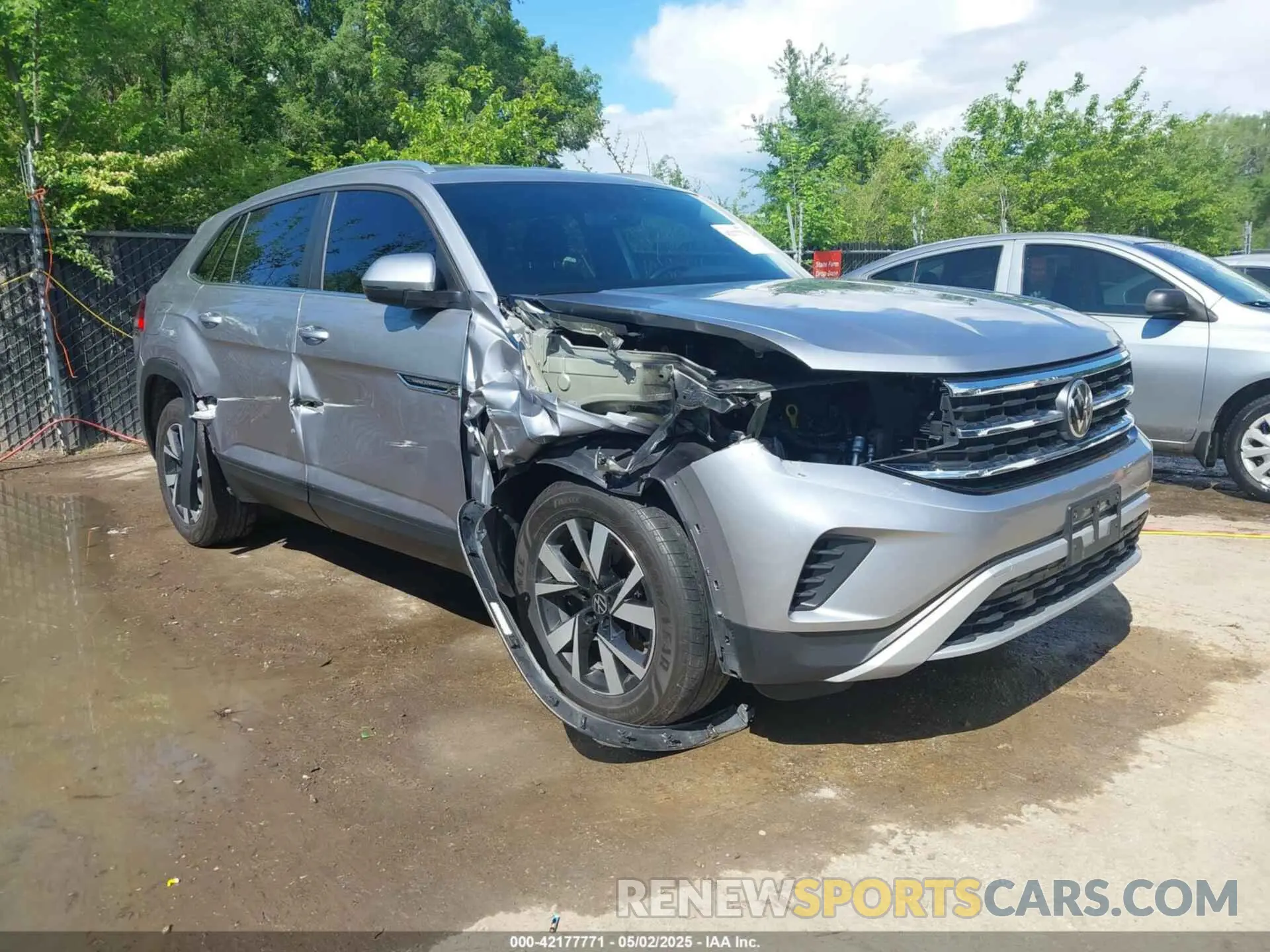 1 Photograph of a damaged car 1V2LC2CA9PC212519 VOLKSWAGEN ATLAS CROSS SPORT 2023