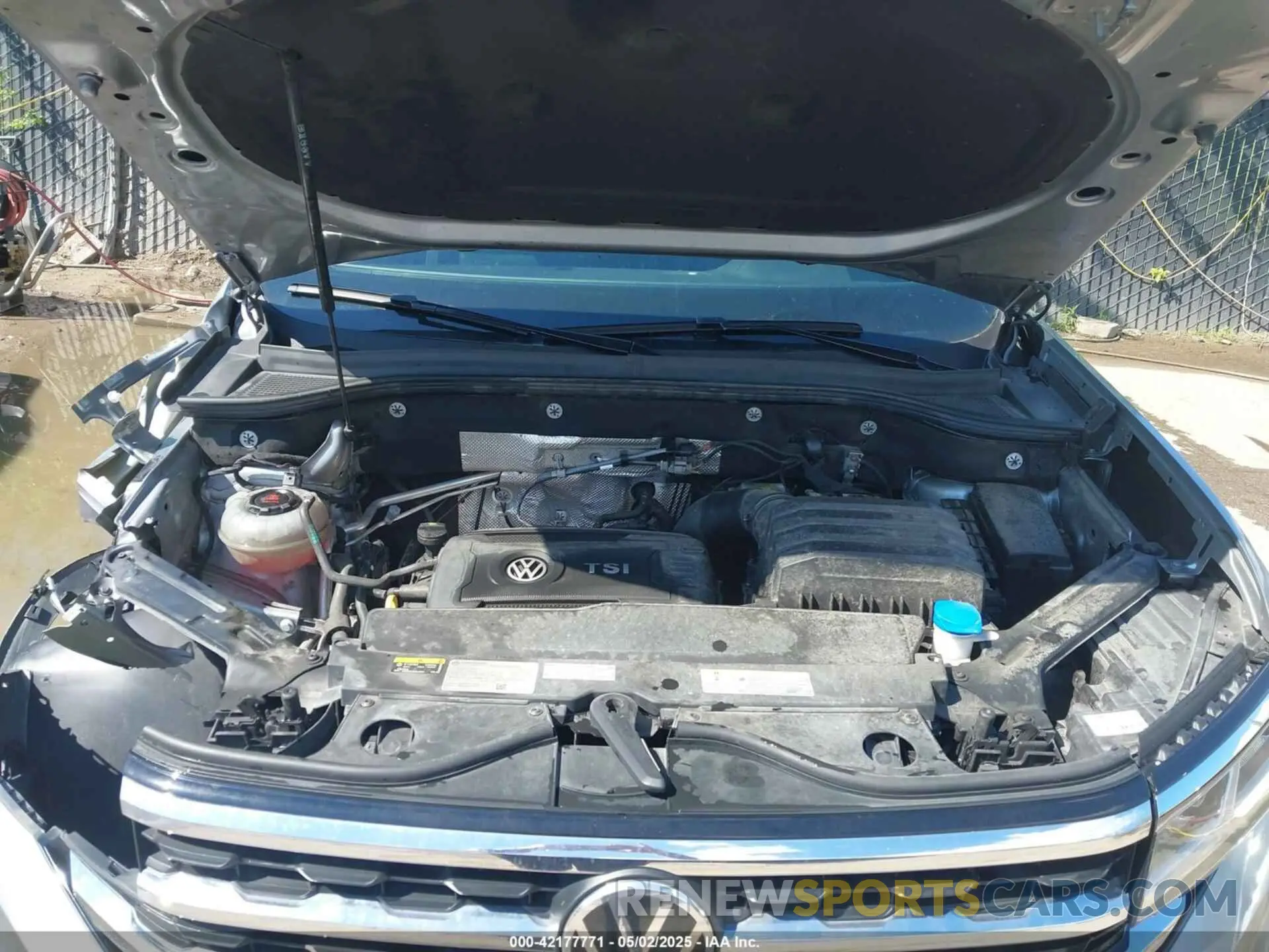 10 Photograph of a damaged car 1V2LC2CA9PC212519 VOLKSWAGEN ATLAS CROSS SPORT 2023