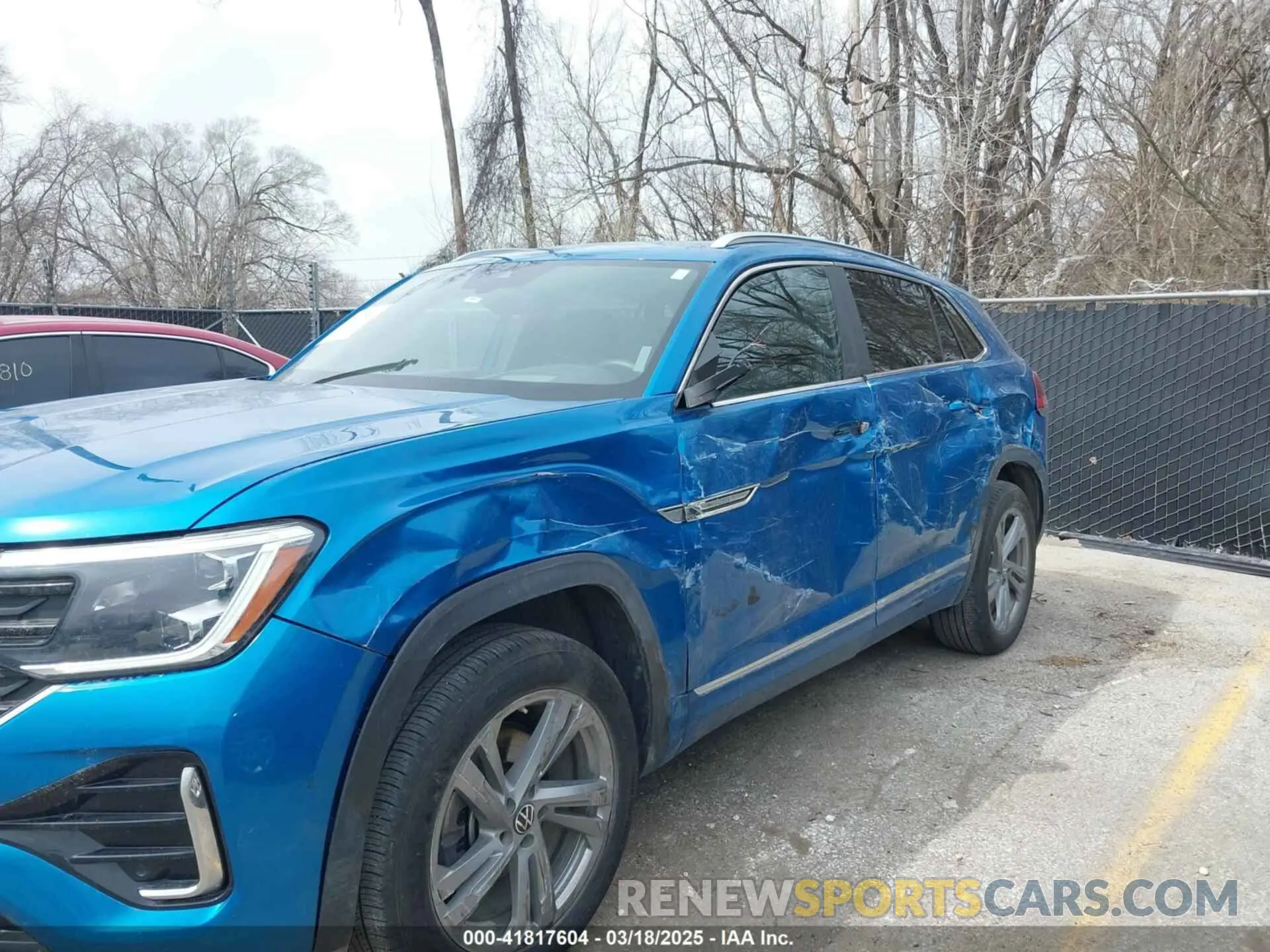 6 Photograph of a damaged car 1V2AE2CA0RC216320 VOLKSWAGEN ATLAS CROSS SPORT 2024