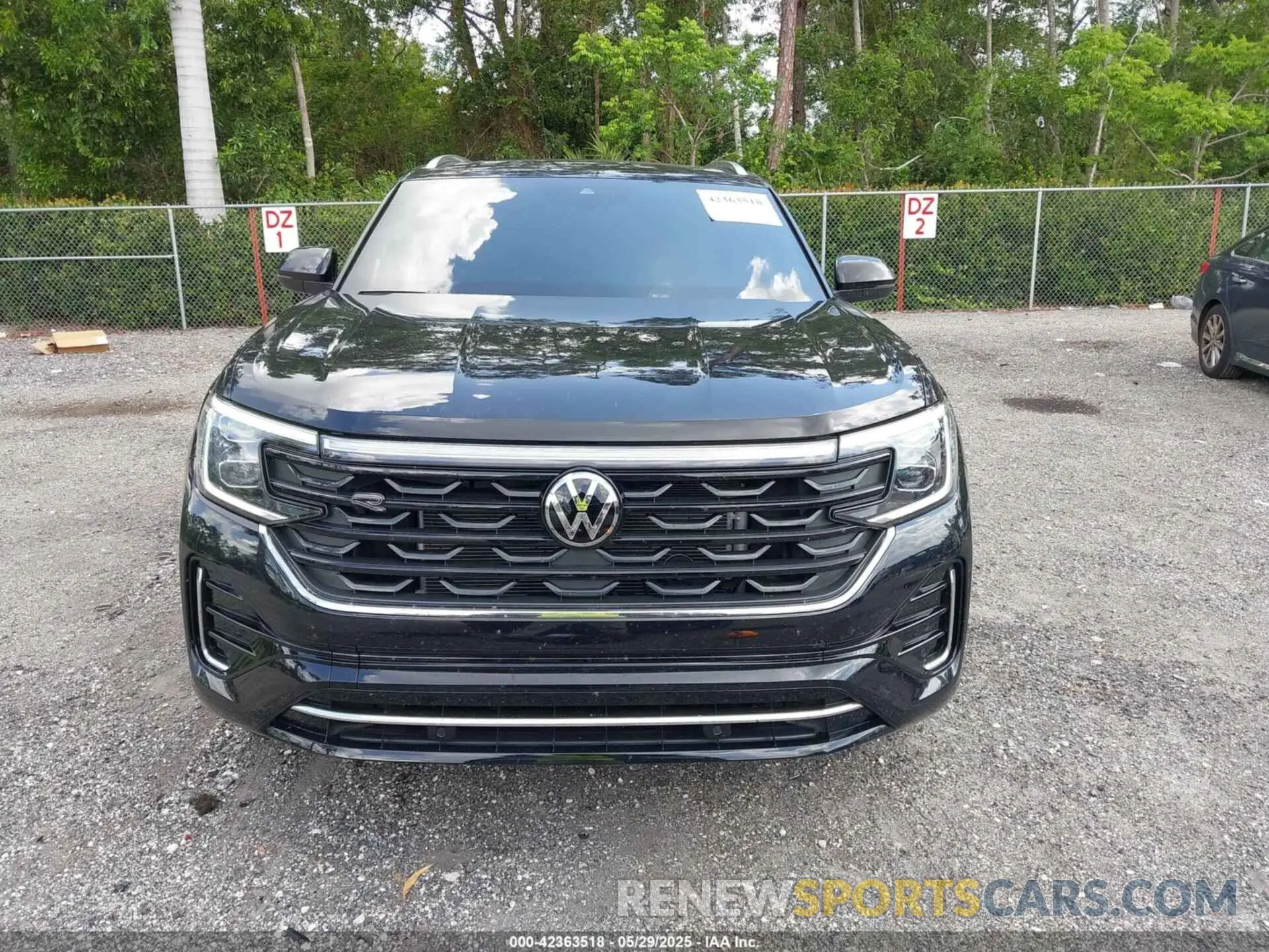 12 Photograph of a damaged car 1V2AE2CA6RC251895 VOLKSWAGEN ATLAS CROSS SPORT 2024