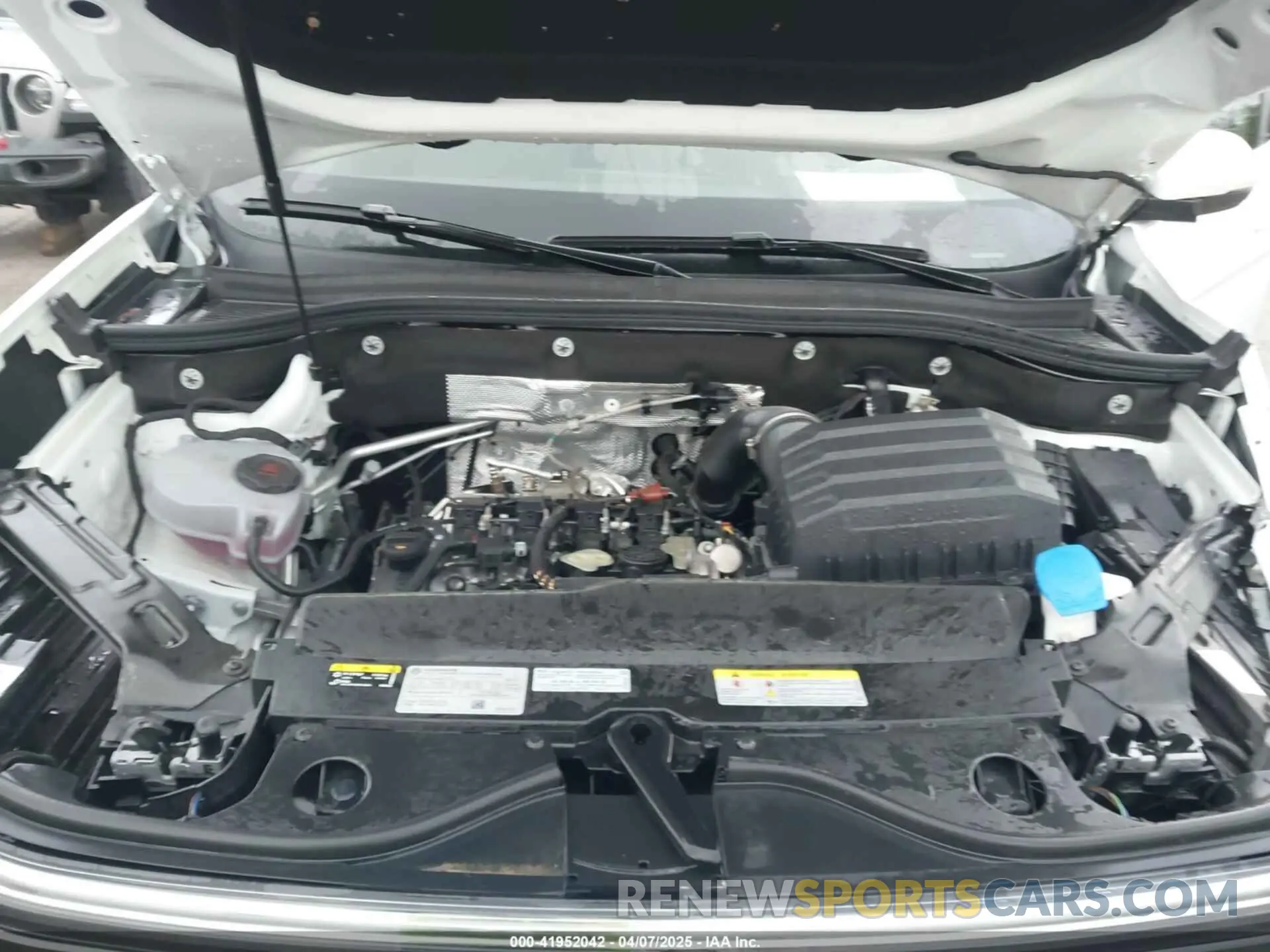 10 Photograph of a damaged car 1V2AE2CA8RC260355 VOLKSWAGEN ATLAS CROSS SPORT 2024