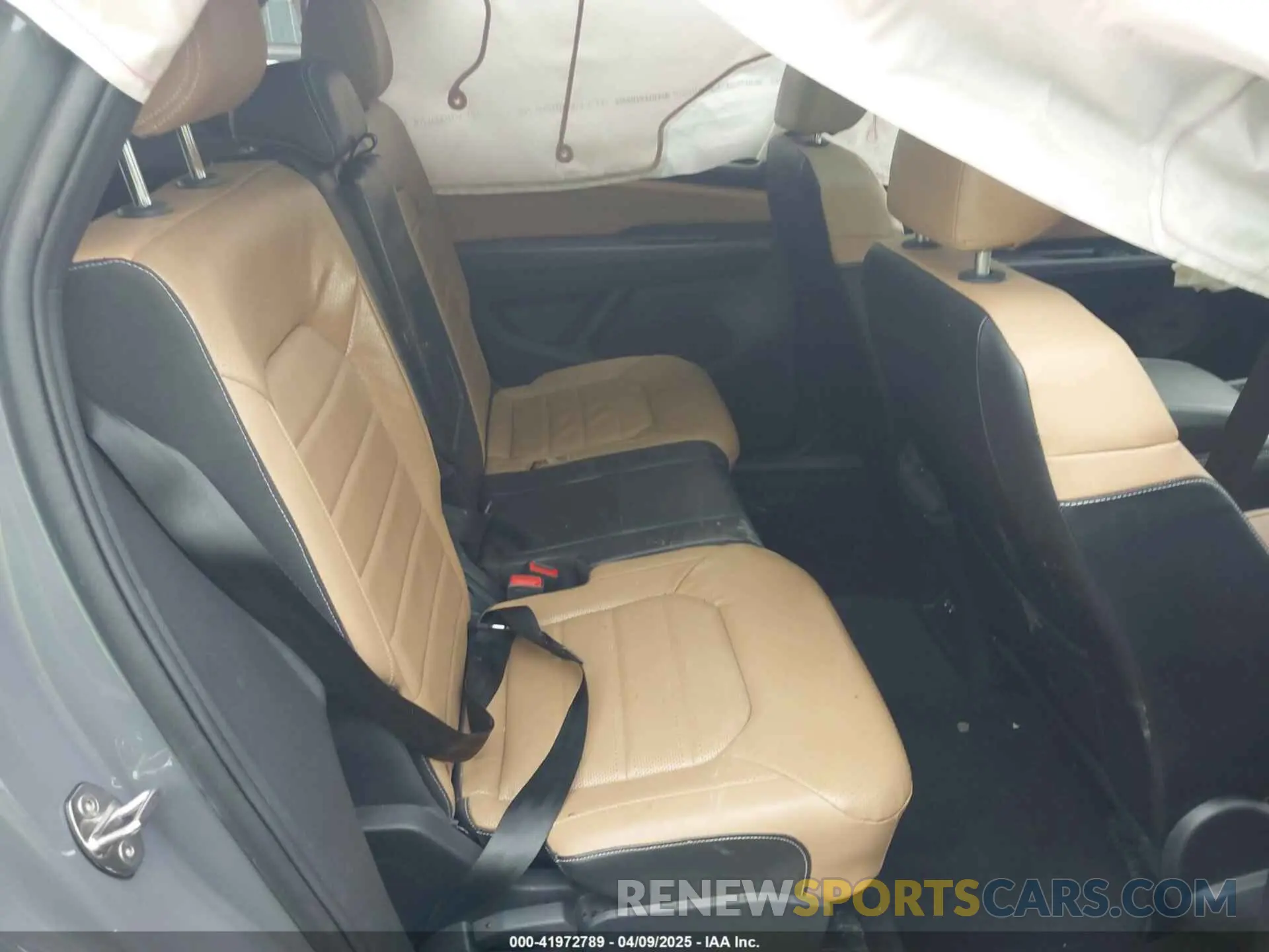 8 Фотография поврежденного автомобиля 1V2AE2CAXRC232668 VOLKSWAGEN ATLAS CROSS SPORT 2024