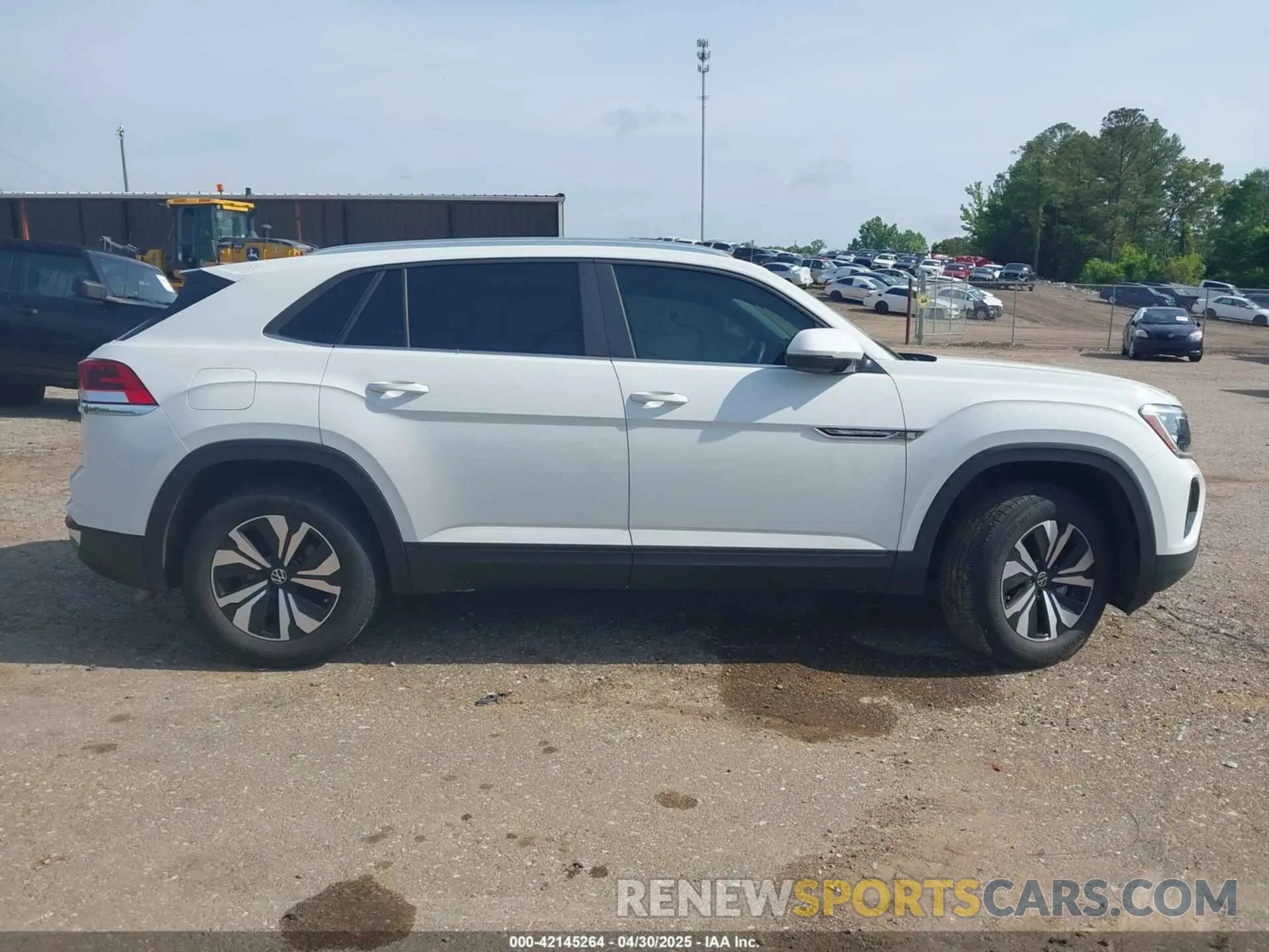 13 Фотография поврежденного автомобиля 1V2DE2CA0RC259827 VOLKSWAGEN ATLAS CROSS SPORT 2024