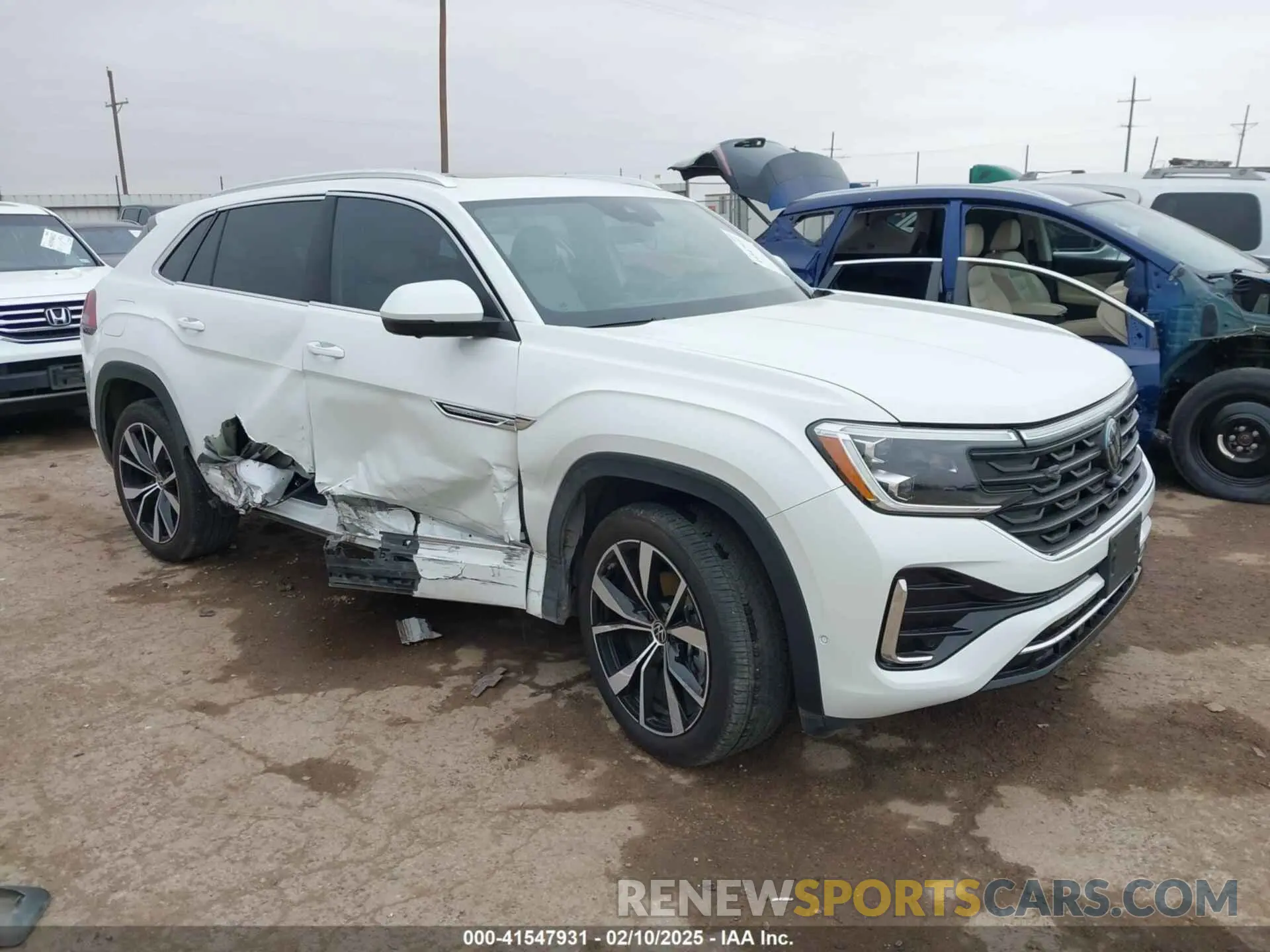 1 Фотография поврежденного автомобиля 1V2FE2CA2RC224327 VOLKSWAGEN ATLAS CROSS SPORT 2024