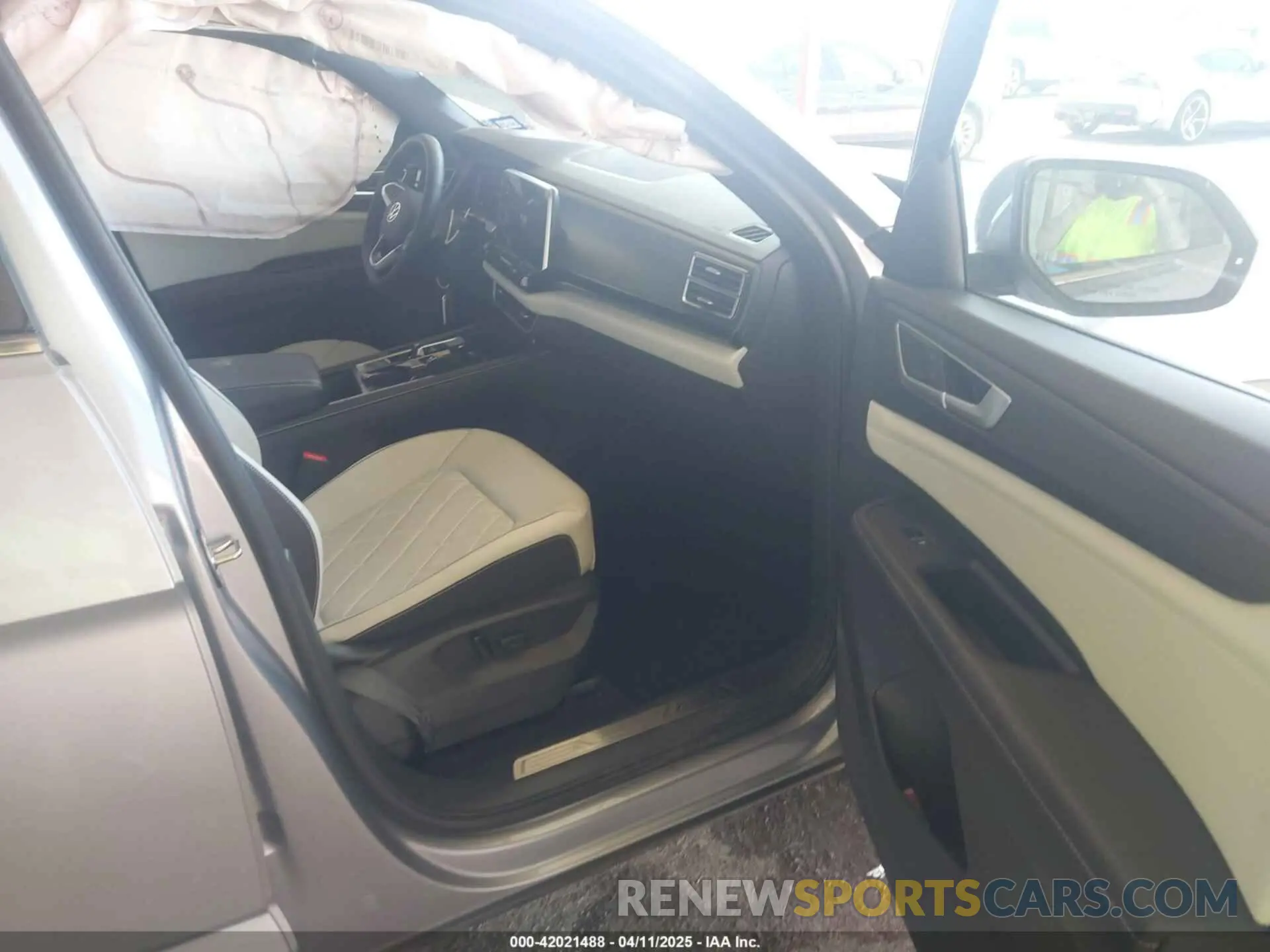 5 Фотография поврежденного автомобиля 1V2FE2CA3RC242710 VOLKSWAGEN ATLAS CROSS SPORT 2024