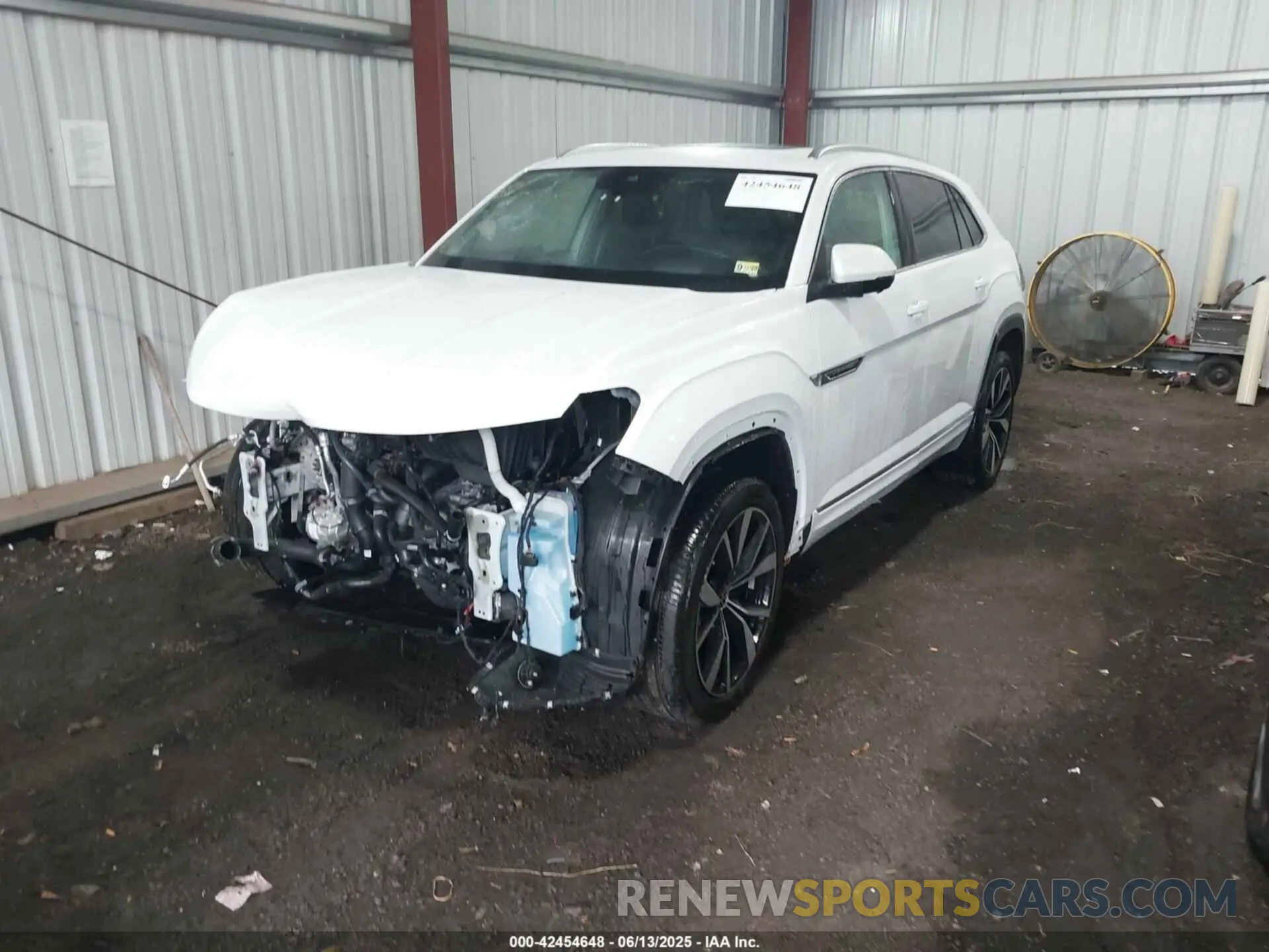 2 Photograph of a damaged car 1V2FE2CA5RC257614 VOLKSWAGEN ATLAS CROSS SPORT 2024