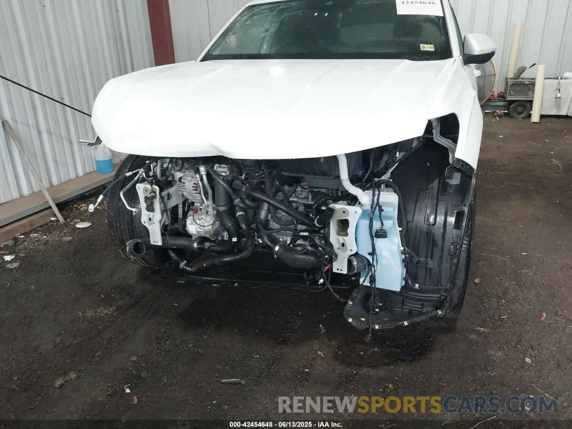 6 Photograph of a damaged car 1V2FE2CA5RC257614 VOLKSWAGEN ATLAS CROSS SPORT 2024