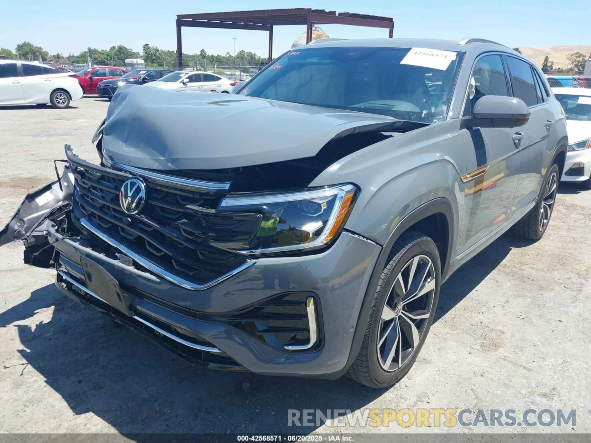 2 Photograph of a damaged car 1V2FE2CA6RC245438 VOLKSWAGEN ATLAS CROSS SPORT 2024