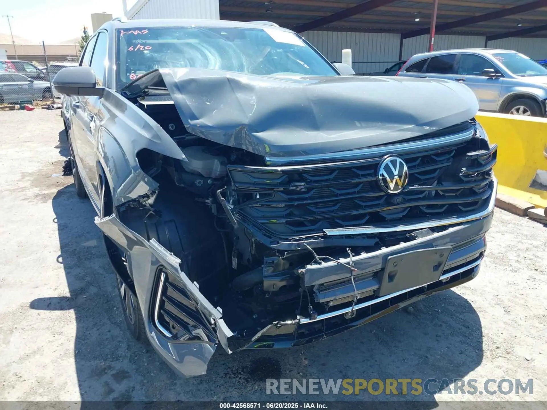 6 Photograph of a damaged car 1V2FE2CA6RC245438 VOLKSWAGEN ATLAS CROSS SPORT 2024