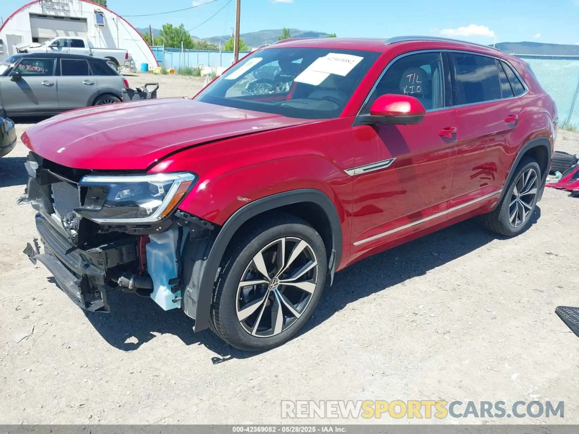 2 Photograph of a damaged car 1V2FE2CA6RC259193 VOLKSWAGEN ATLAS CROSS SPORT 2024