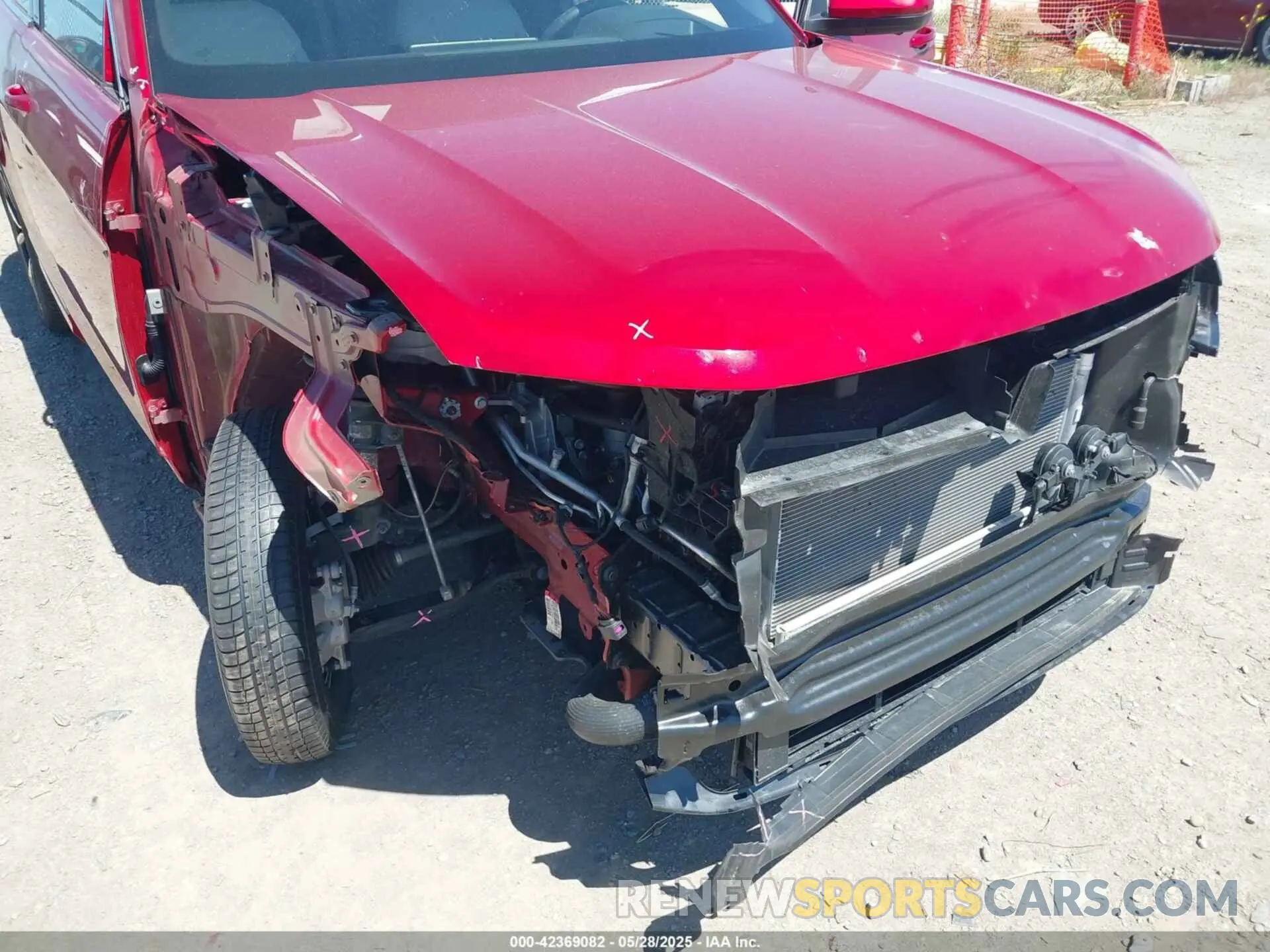 6 Photograph of a damaged car 1V2FE2CA6RC259193 VOLKSWAGEN ATLAS CROSS SPORT 2024