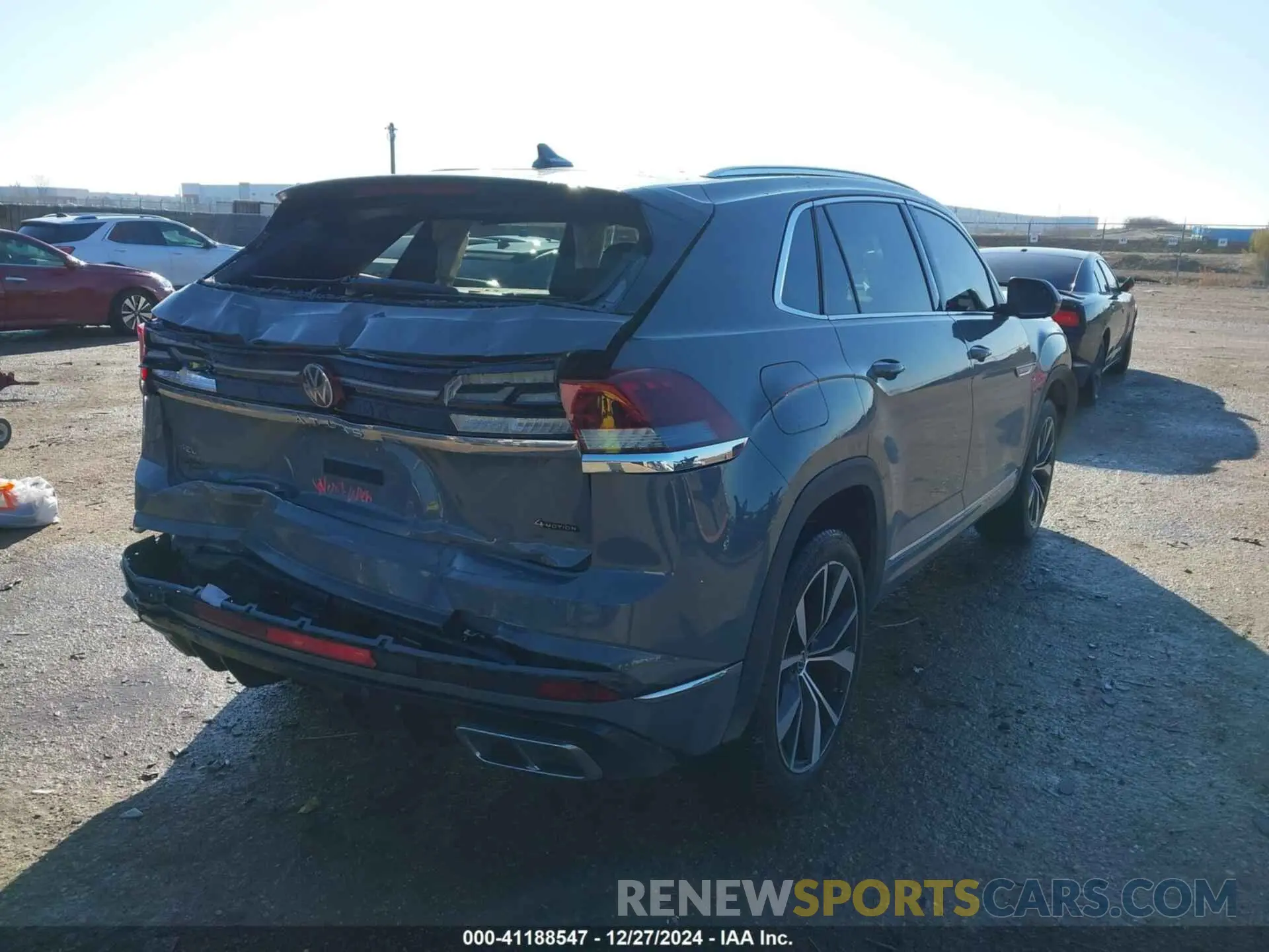 4 Photograph of a damaged car 1V2FE2CA9RC223529 VOLKSWAGEN ATLAS CROSS SPORT 2024