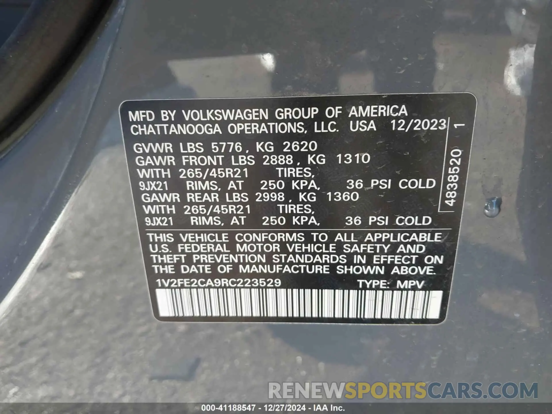 9 Photograph of a damaged car 1V2FE2CA9RC223529 VOLKSWAGEN ATLAS CROSS SPORT 2024