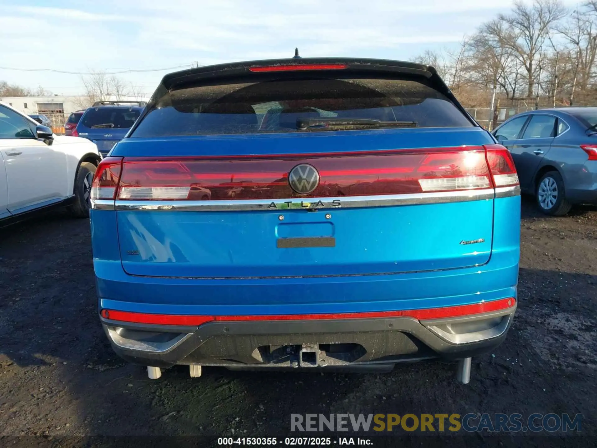 16 Photograph of a damaged car 1V2HE2CA1RC219841 VOLKSWAGEN ATLAS CROSS SPORT 2024
