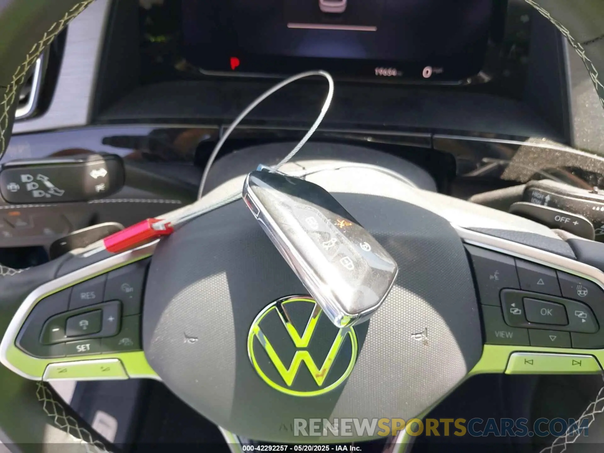11 Photograph of a damaged car 1V2HE2CA6RC218474 VOLKSWAGEN ATLAS CROSS SPORT 2024