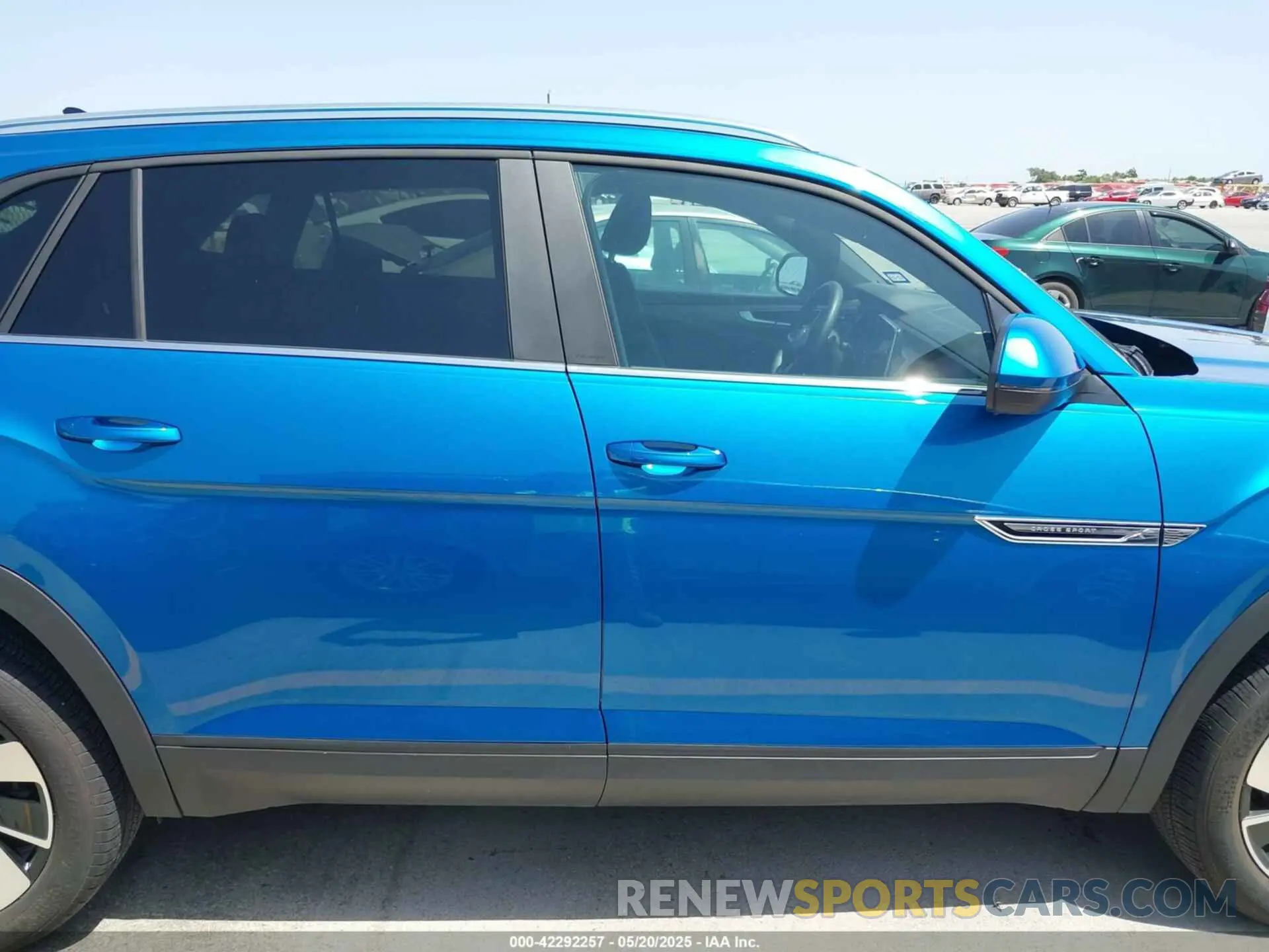 13 Photograph of a damaged car 1V2HE2CA6RC218474 VOLKSWAGEN ATLAS CROSS SPORT 2024