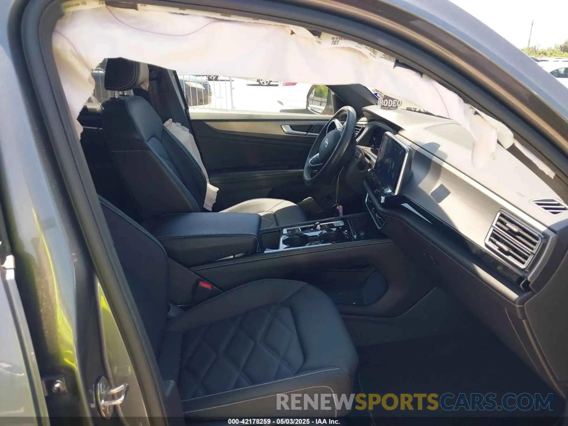5 Фотография поврежденного автомобиля 1V2JE2CA2RC217260 VOLKSWAGEN ATLAS CROSS SPORT 2024