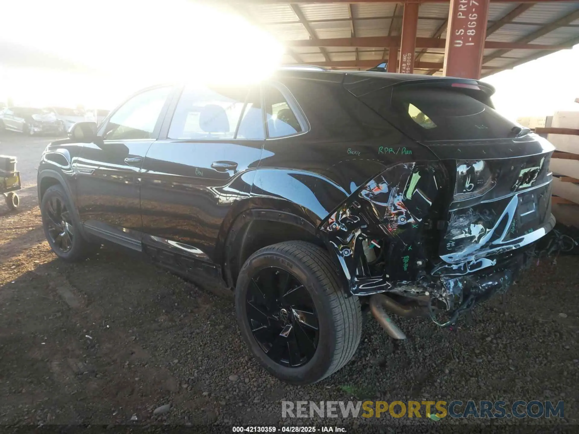 3 Photograph of a damaged car 1V2JE2CA3RC230888 VOLKSWAGEN ATLAS CROSS SPORT 2024