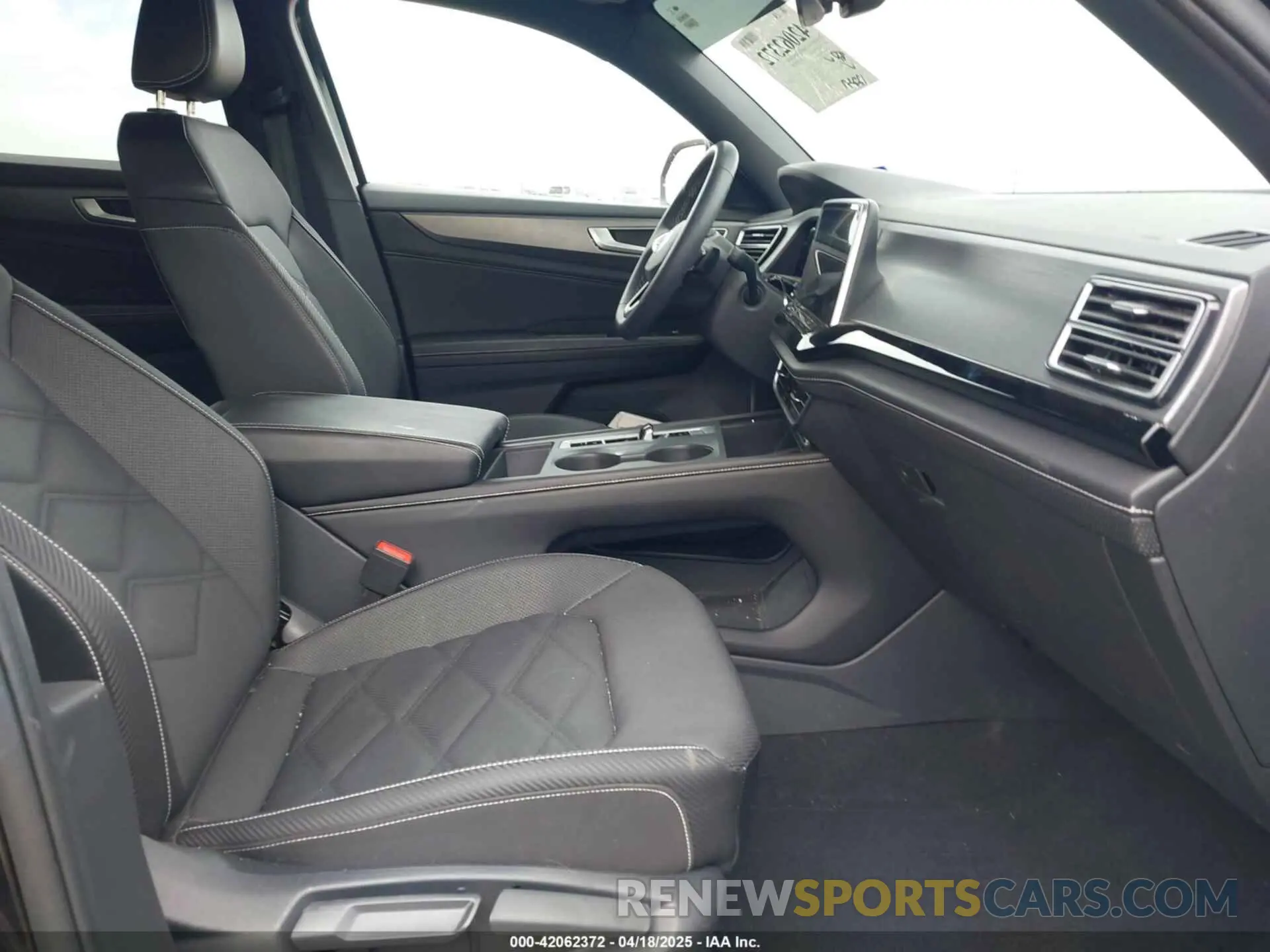 5 Фотография поврежденного автомобиля 1V2LE2CA4RC229547 VOLKSWAGEN ATLAS CROSS SPORT 2024