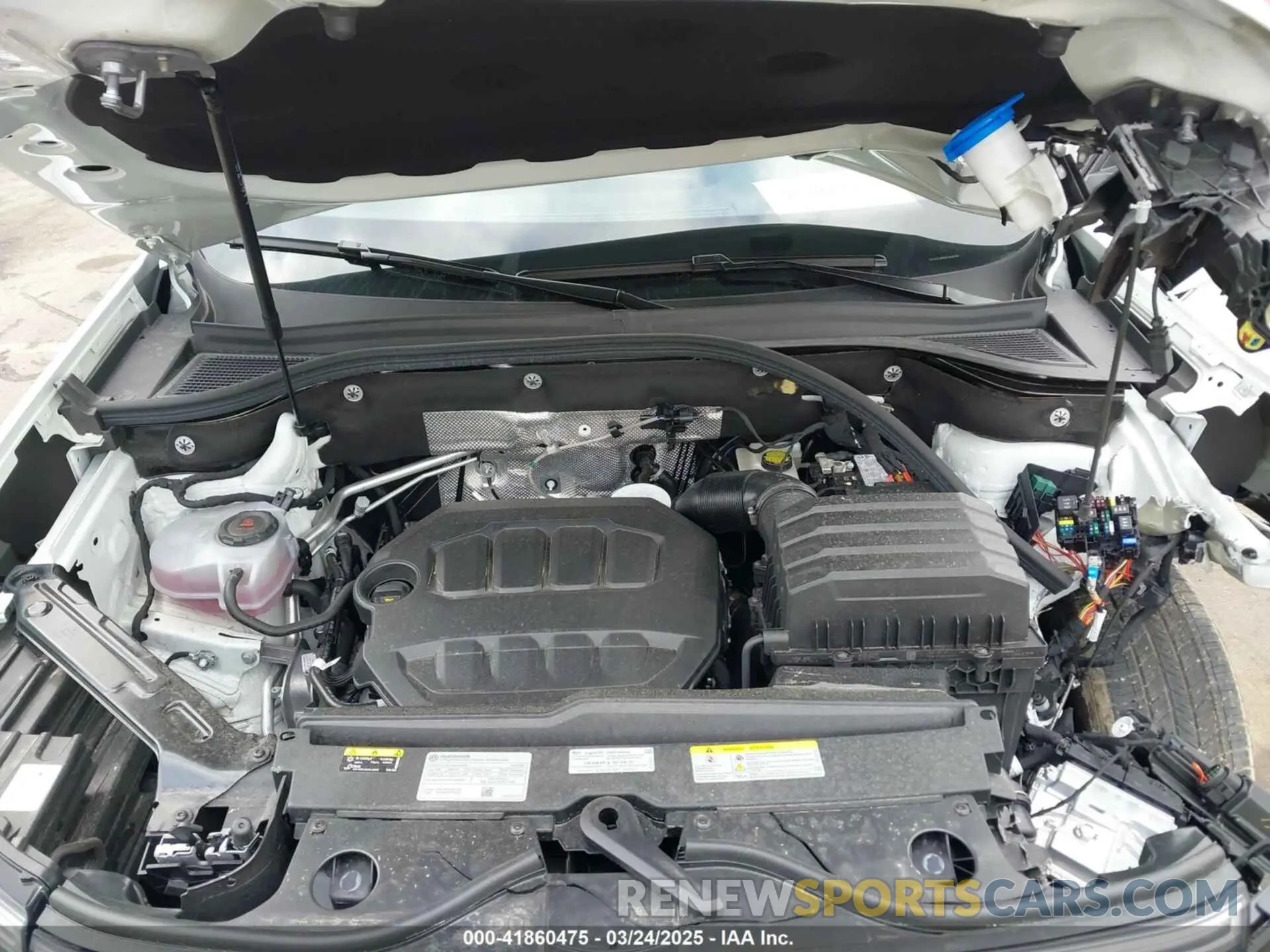 10 Photograph of a damaged car 1V2LE2CA5RC243036 VOLKSWAGEN ATLAS CROSS SPORT 2024