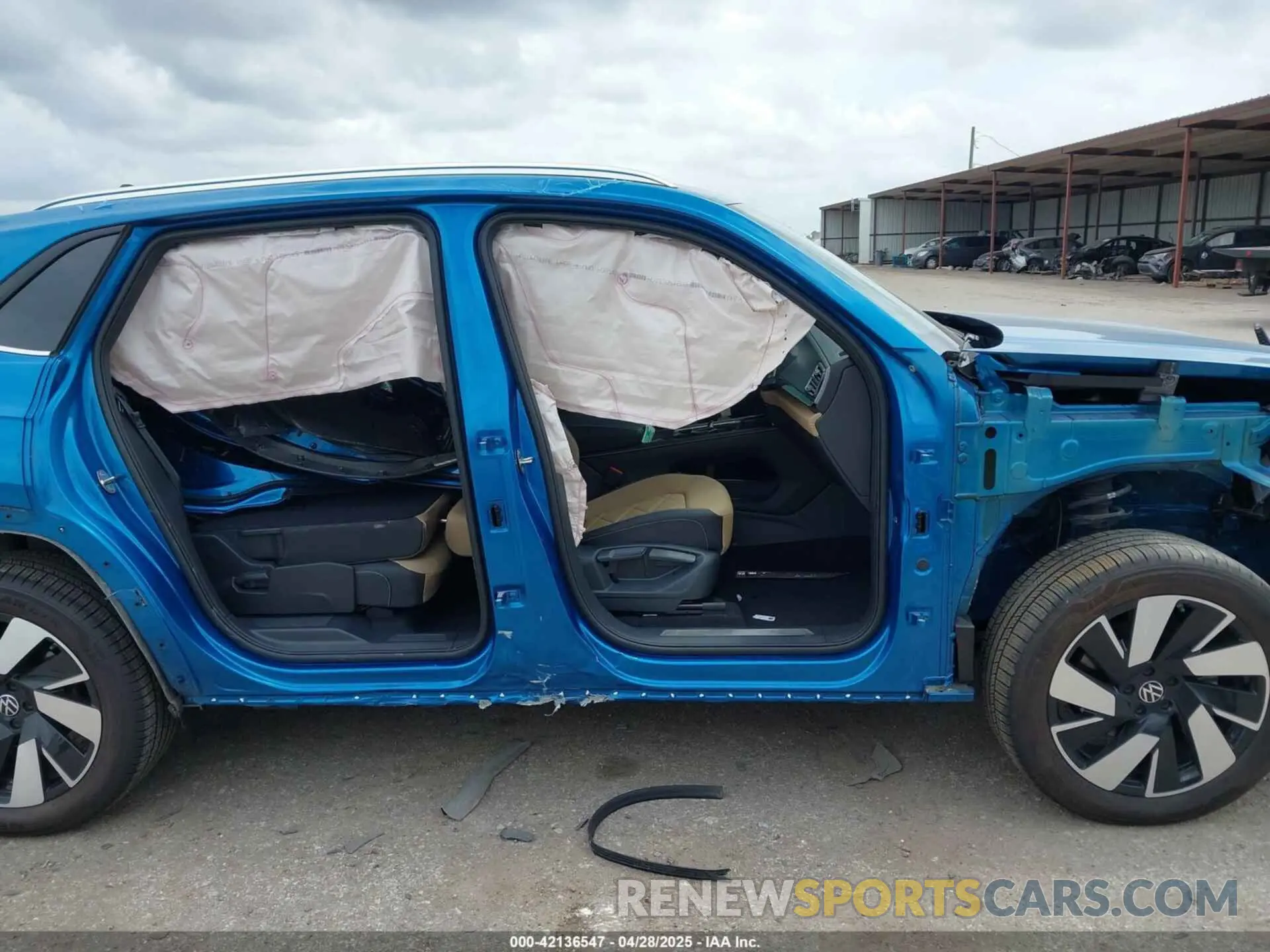 14 Фотография поврежденного автомобиля 1V2WE2CA2RC208807 VOLKSWAGEN ATLAS CROSS SPORT 2024