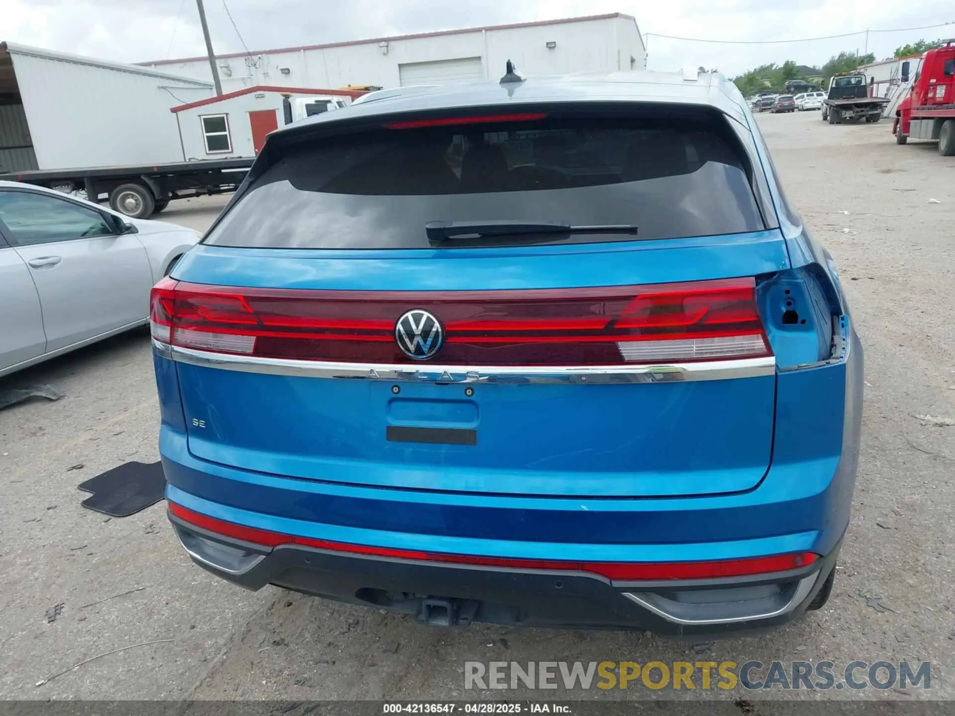 17 Фотография поврежденного автомобиля 1V2WE2CA2RC208807 VOLKSWAGEN ATLAS CROSS SPORT 2024