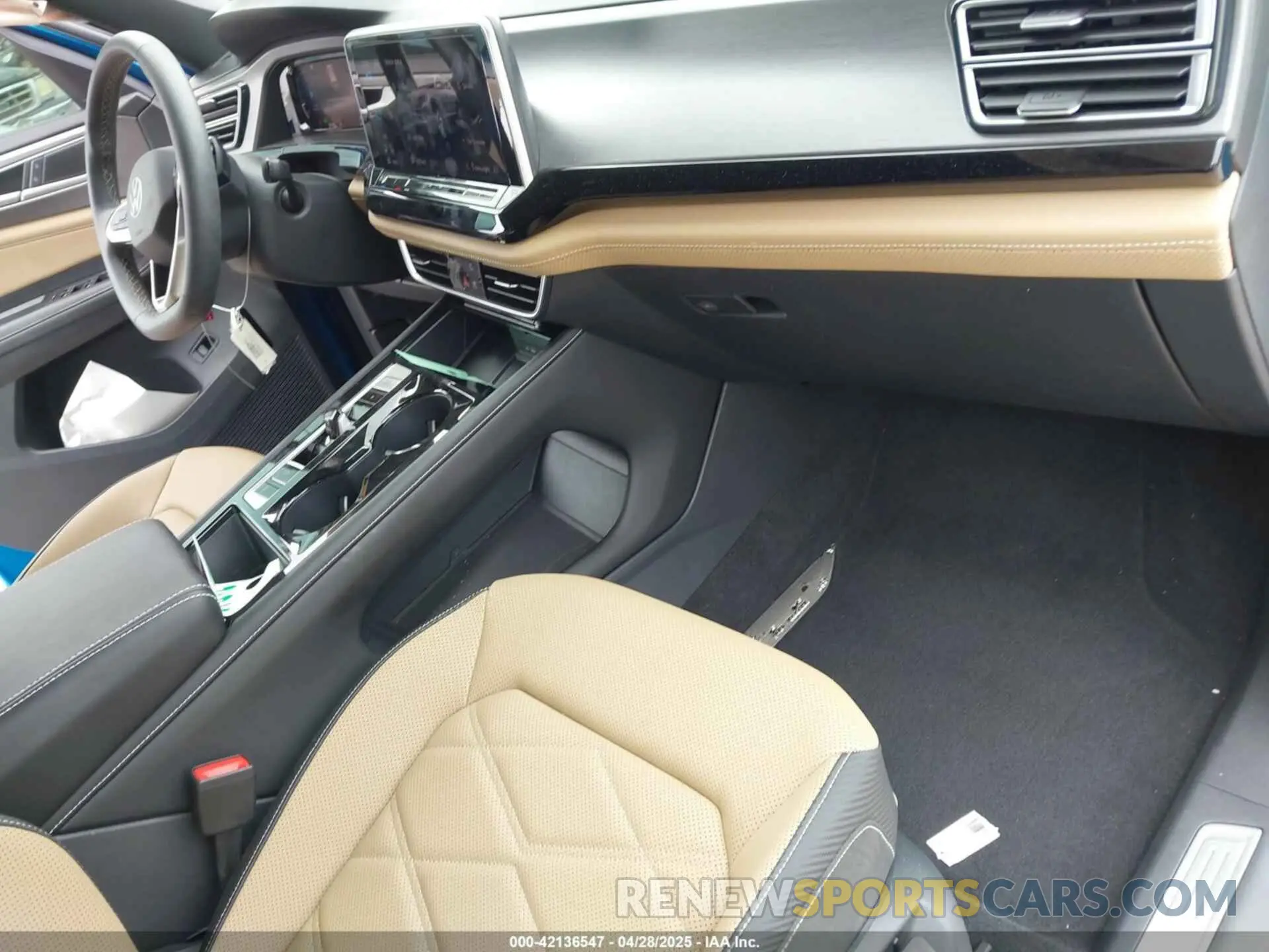 5 Фотография поврежденного автомобиля 1V2WE2CA2RC208807 VOLKSWAGEN ATLAS CROSS SPORT 2024
