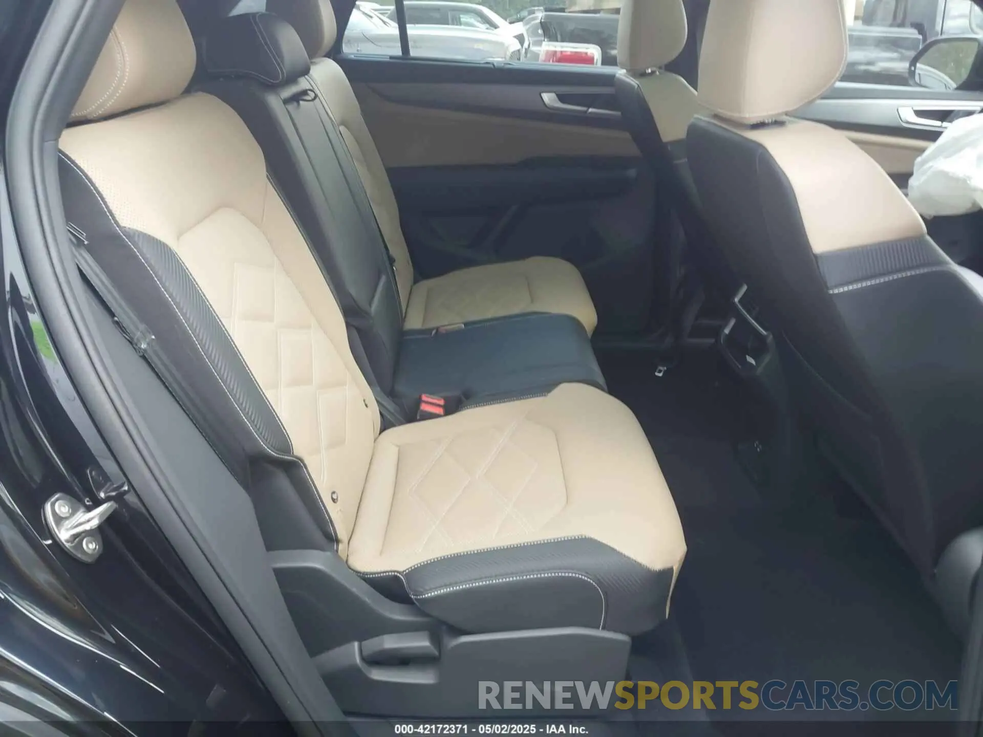 8 Фотография поврежденного автомобиля 1V2JE2CA4SC210090 VOLKSWAGEN ATLAS CROSS SPORT 2025