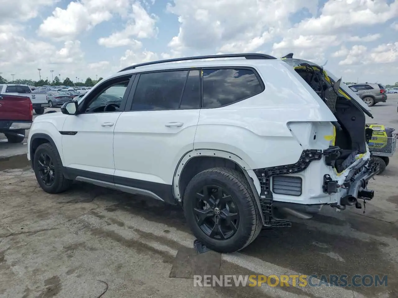 2 Фотография поврежденного автомобиля 1V2GR2CA0RC602704 VOLKSWAGEN ATLAS PEAK 2024