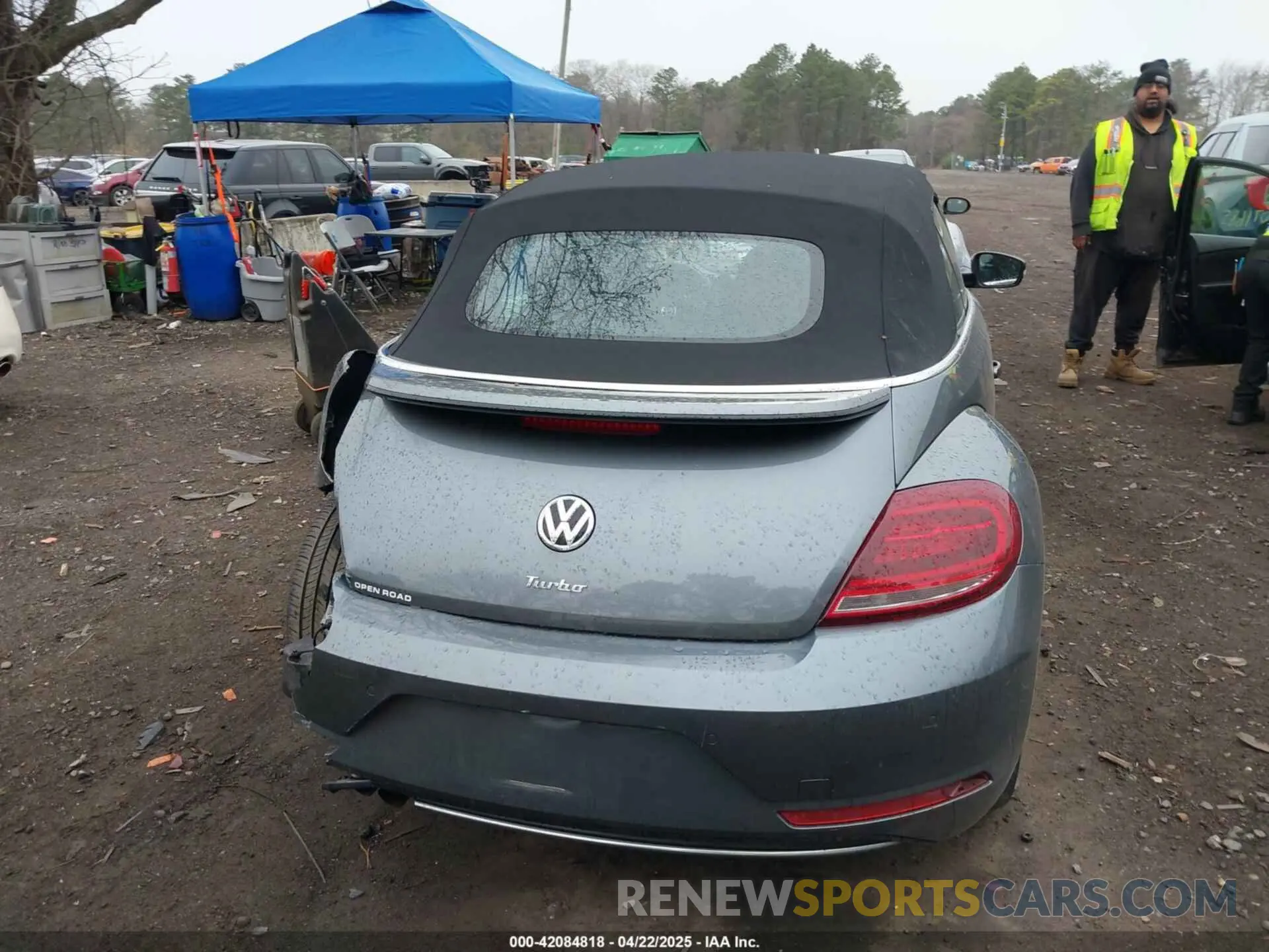16 Photograph of a damaged car 3VW5DAAT6KM505210 VOLKSWAGEN BEETLE 2019