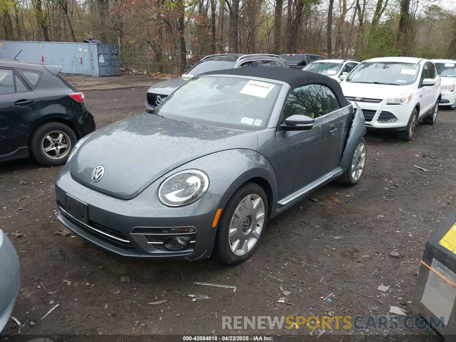 2 Photograph of a damaged car 3VW5DAAT6KM505210 VOLKSWAGEN BEETLE 2019