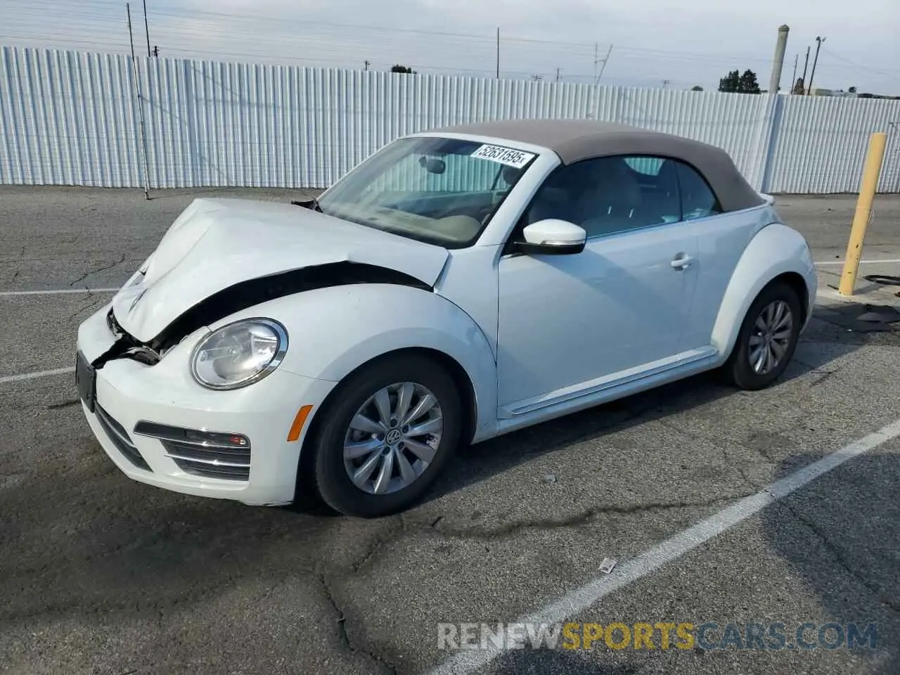 1 Photograph of a damaged car 3VW5DAATXKM505842 VOLKSWAGEN BEETLE 2019