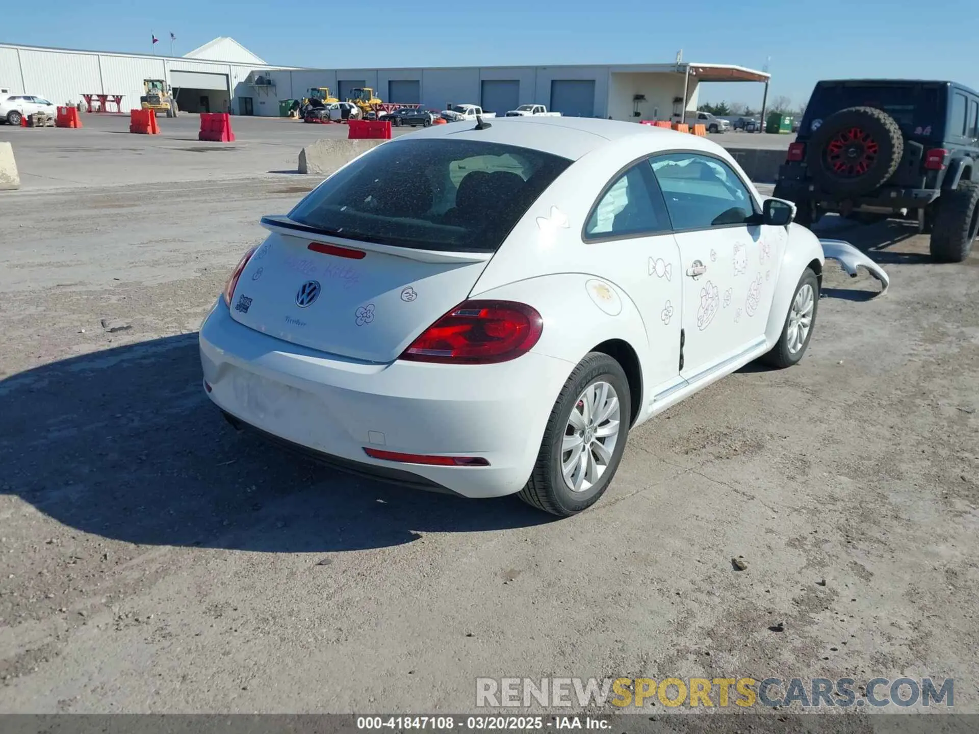 4 Photograph of a damaged car 3VWFD7AT9KM707398 VOLKSWAGEN BEETLE 2019