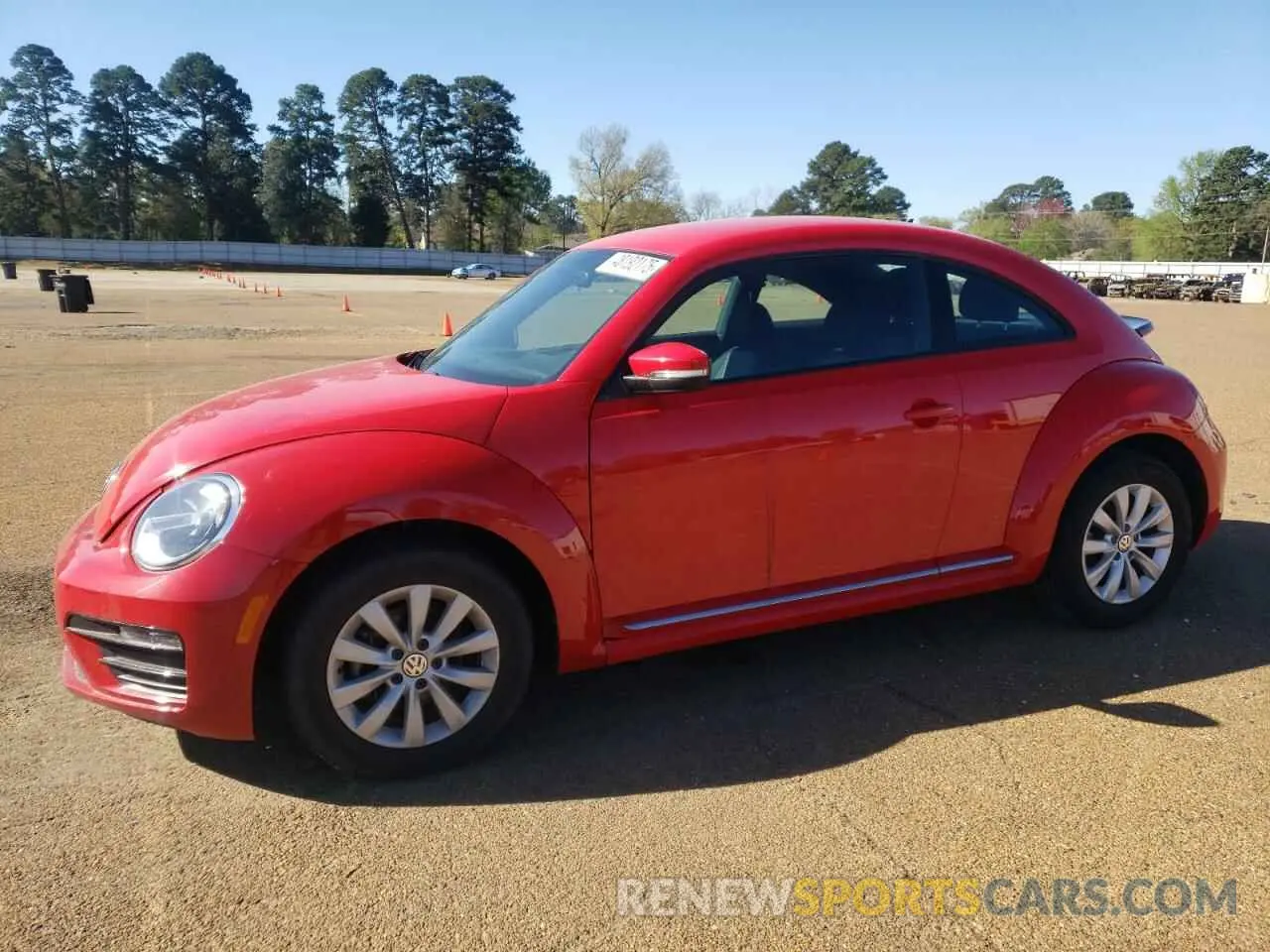 1 Photograph of a damaged car 3VWFD7AT9KM712164 VOLKSWAGEN BEETLE 2019
