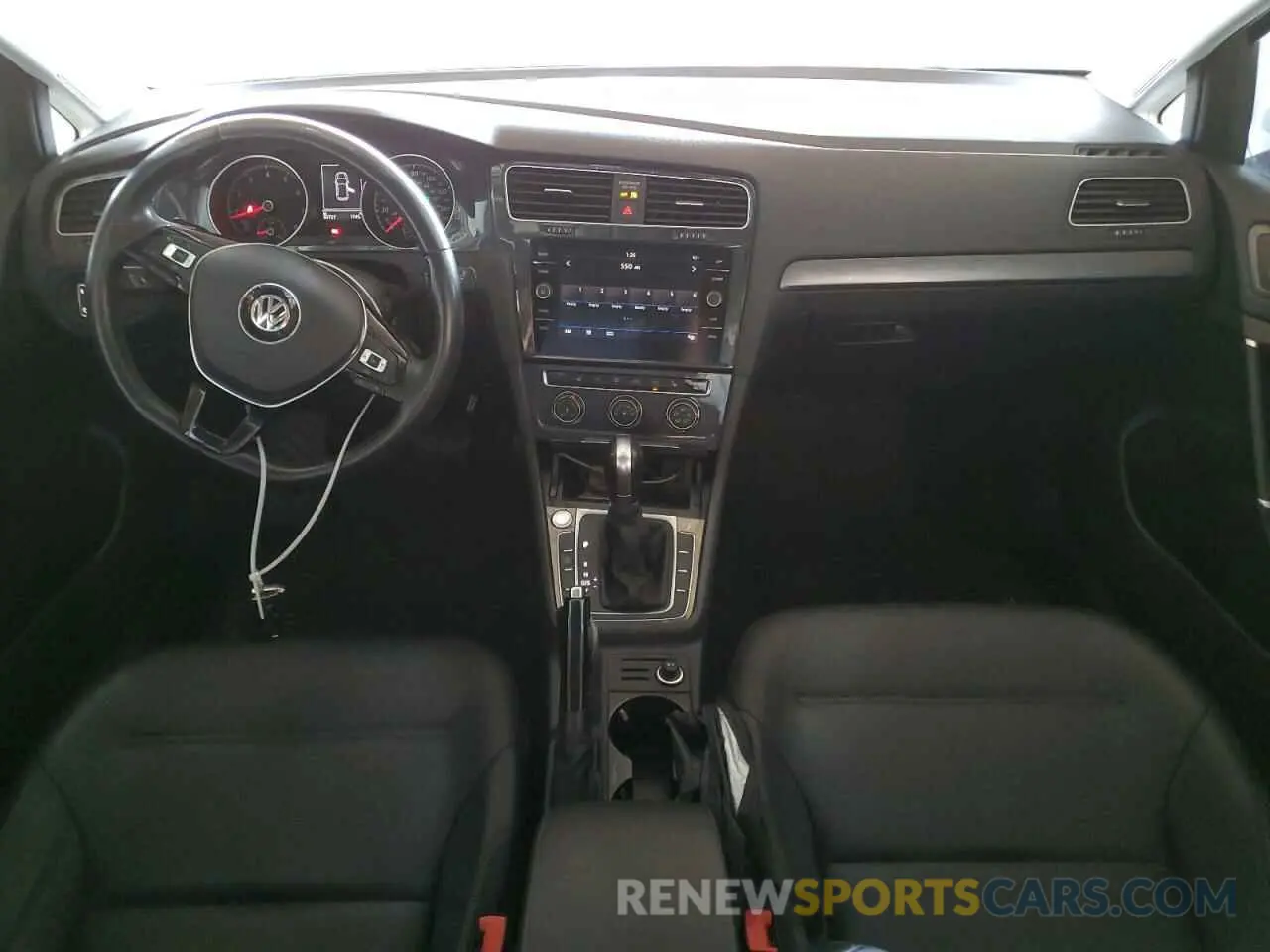 8 Фотография поврежденного автомобиля 3VWG57AU2KM011637 VOLKSWAGEN GOLF 2019