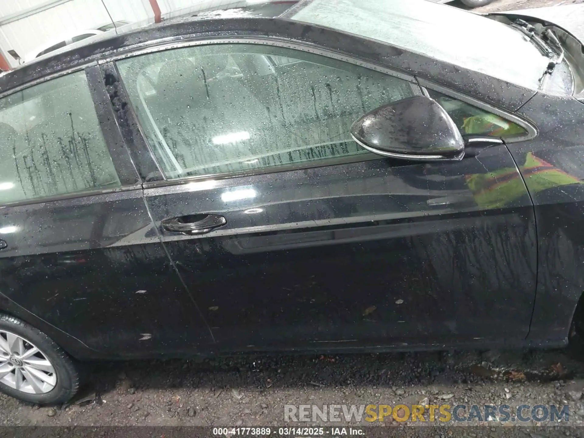 13 Фотография поврежденного автомобиля 3VWG57AU7KM020866 VOLKSWAGEN GOLF 2019