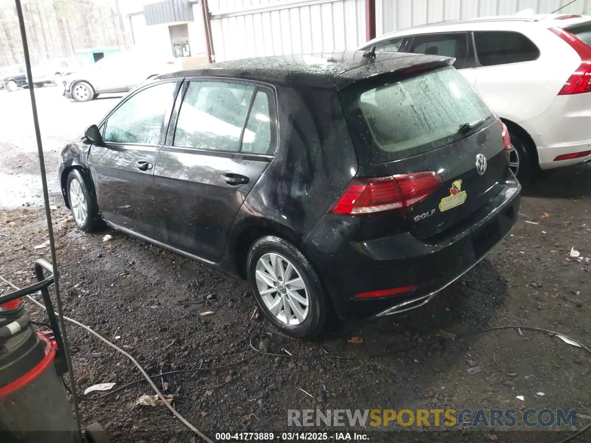 3 Фотография поврежденного автомобиля 3VWG57AU7KM020866 VOLKSWAGEN GOLF 2019