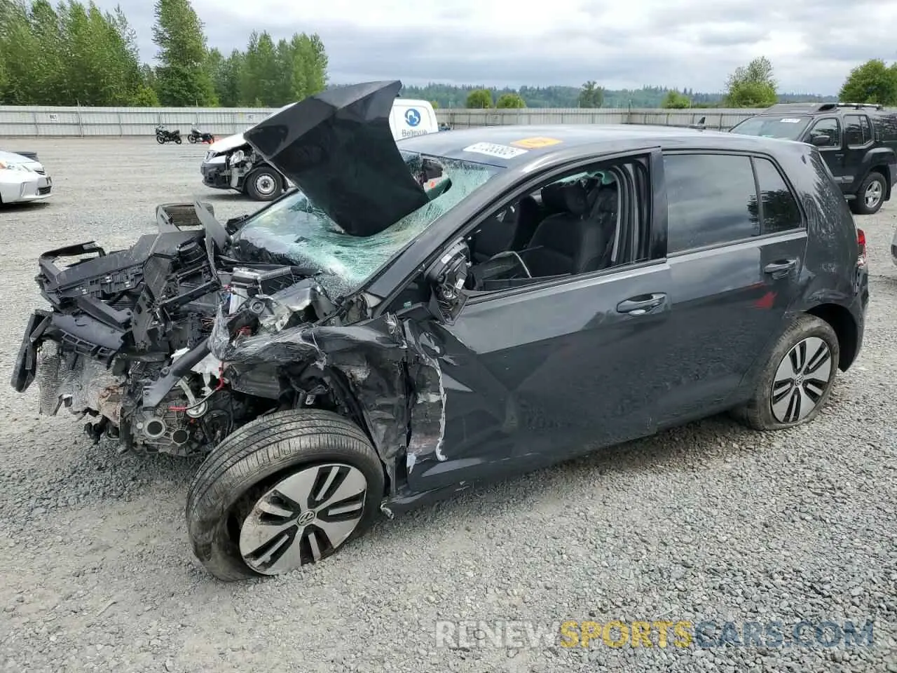 1 Фотография поврежденного автомобиля WVWPR7AU0KW913047 VOLKSWAGEN GOLF 2019