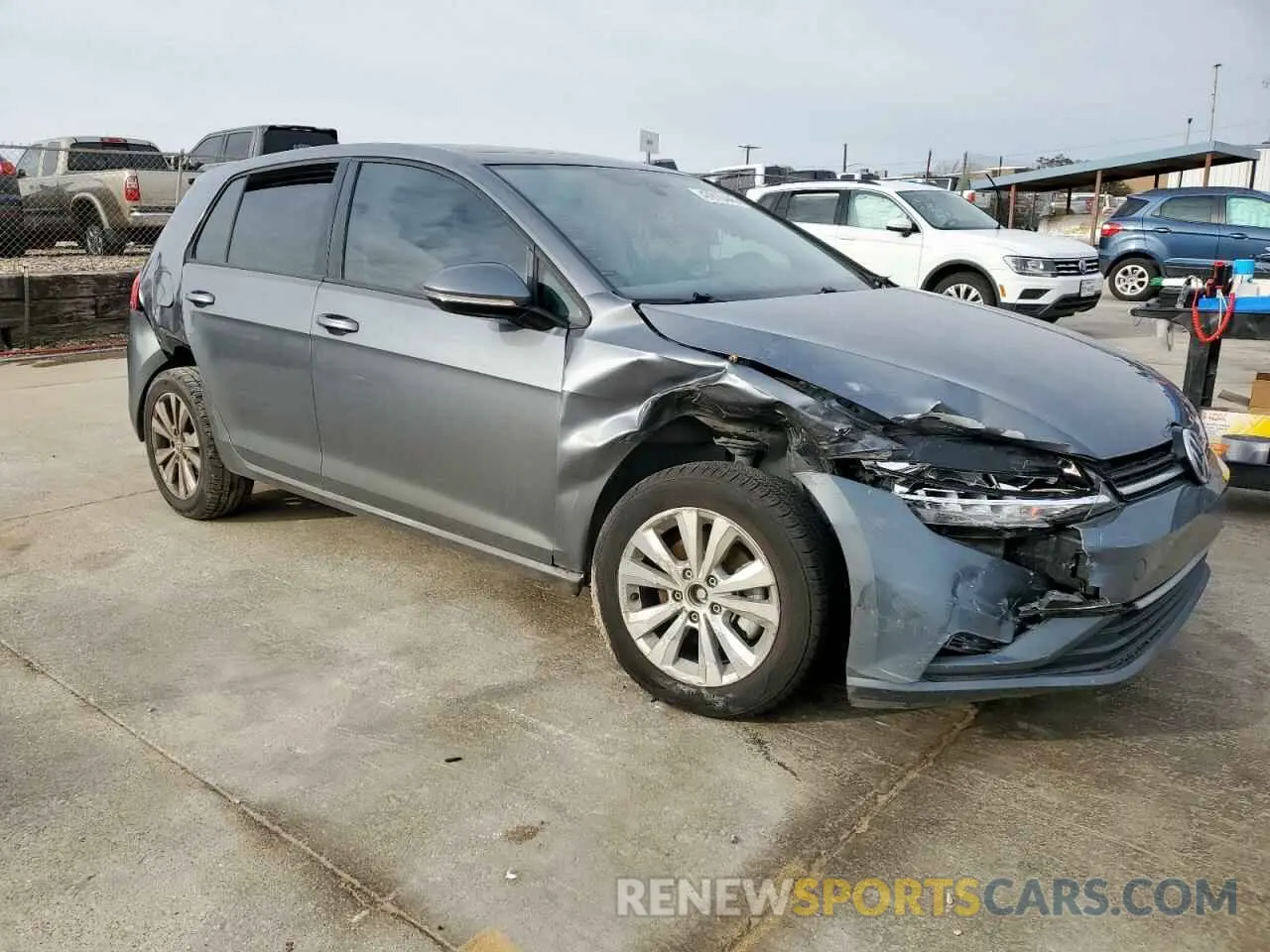 4 Photograph of a damaged car 3VWG57AU5MM003910 VOLKSWAGEN GOLF 2021