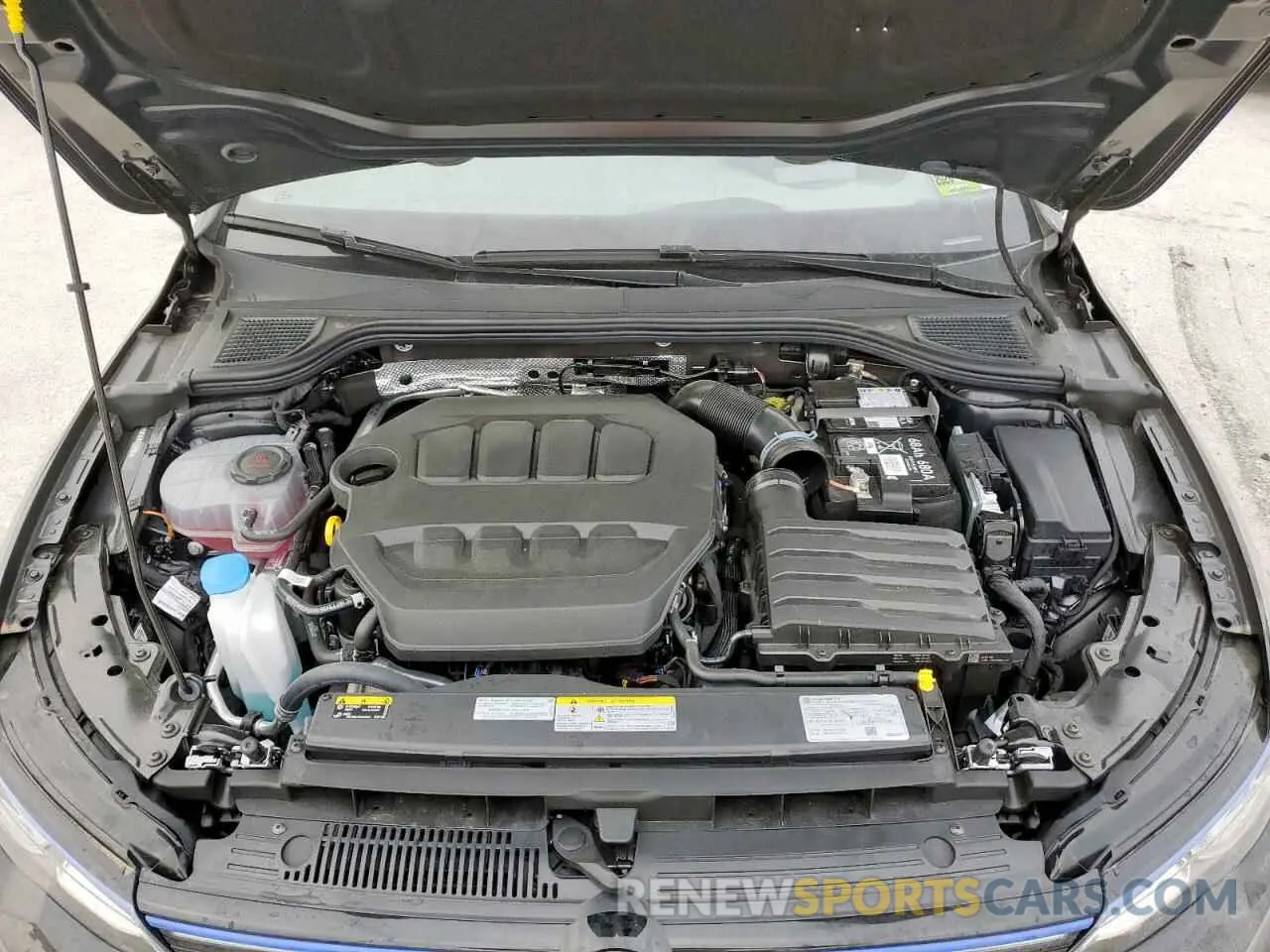 12 Фотография поврежденного автомобиля WVWEB7CD8RW221296 VOLKSWAGEN GOLF 2024